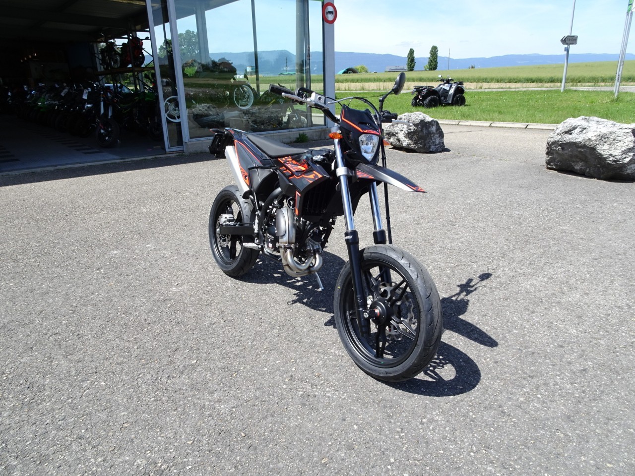 BETA RR 50 Motard 45 km/h-showroom-element-1