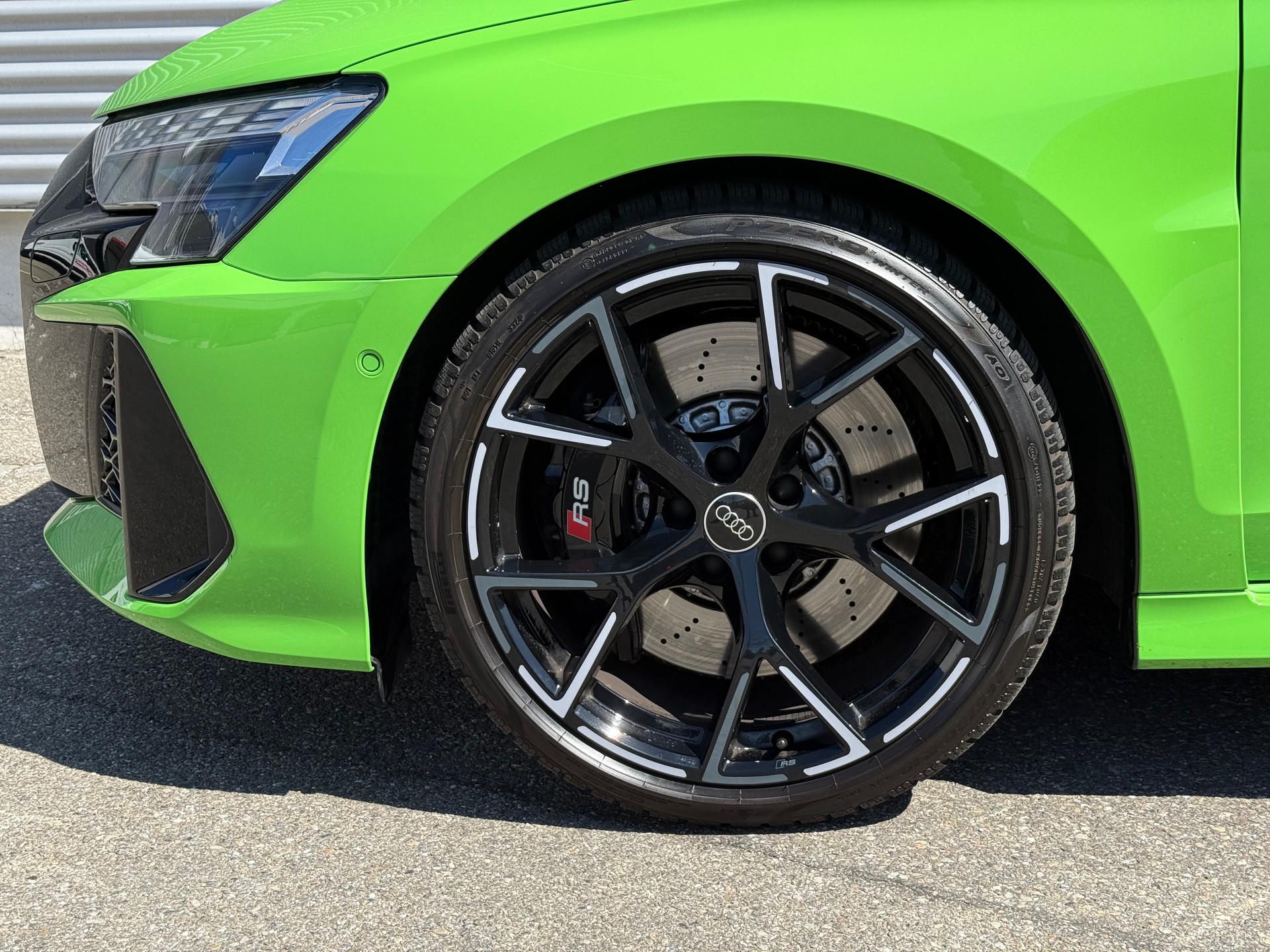 AUDI RS3 Sportback 2.5 TSI quattro S-tronic-image-6