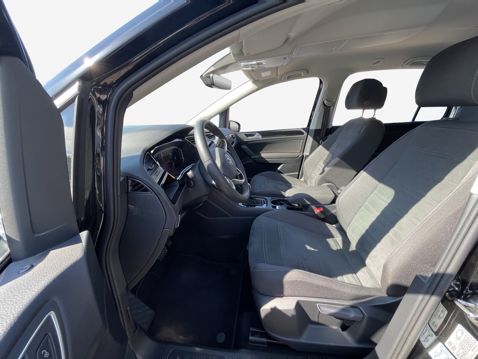 VW Touran 1.5 TSI EVO Highline DSG-image-7