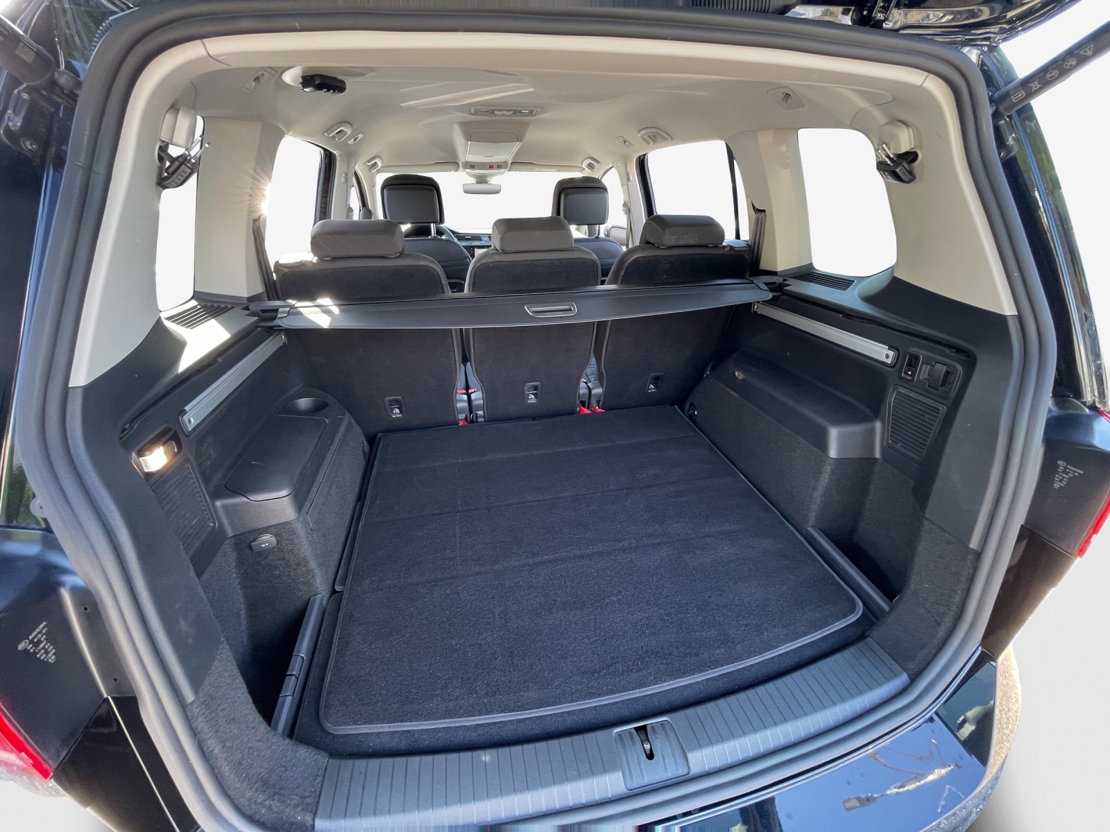 VW Touran 1.5 TSI EVO Highline DSG-image-12