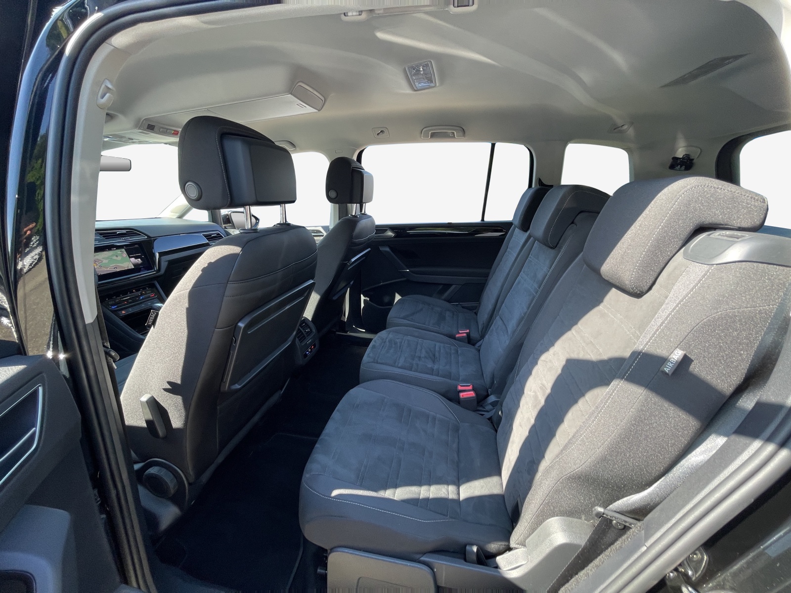 VW Touran 1.5 TSI EVO Highline DSG-image-11