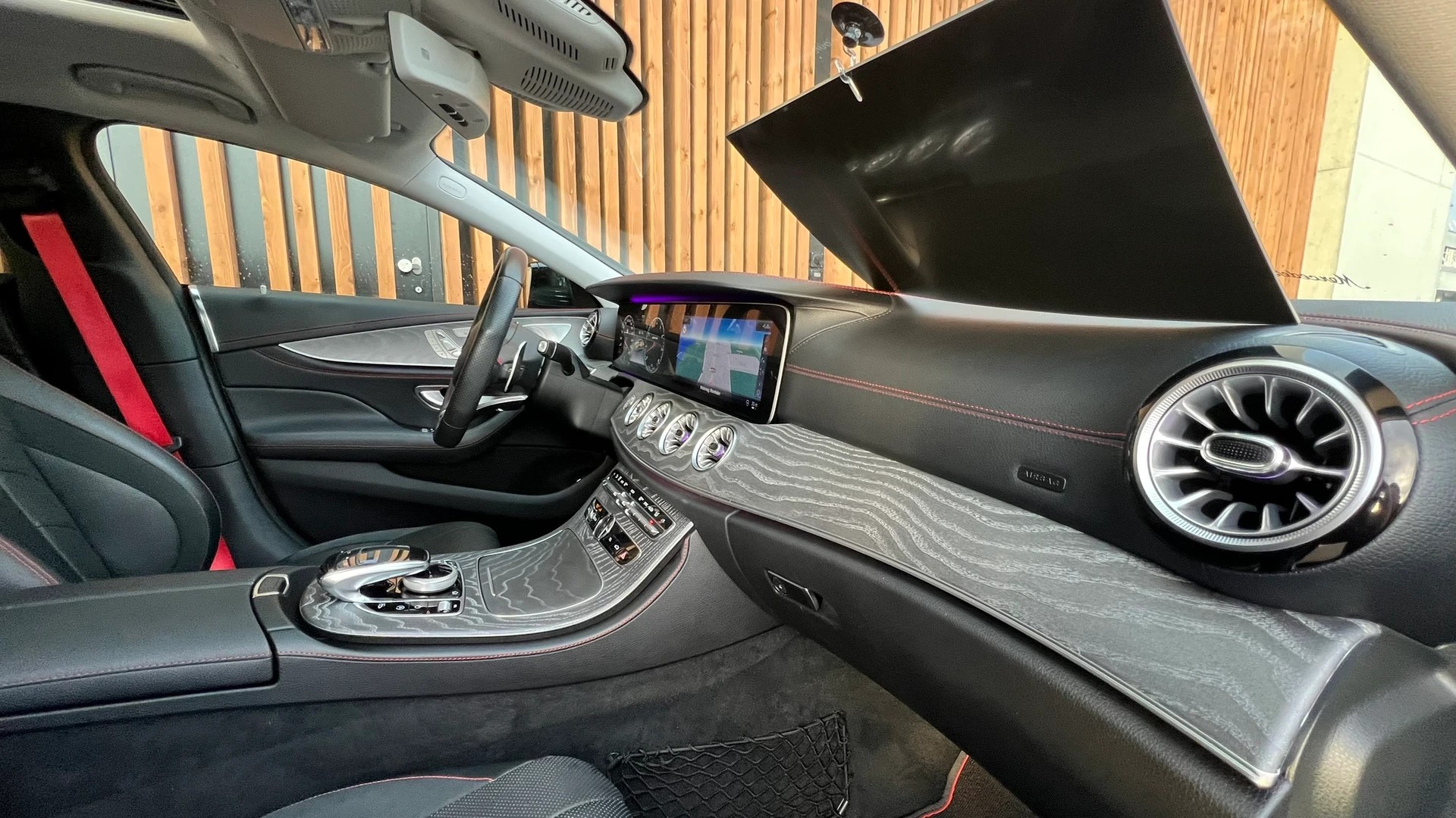 MERCEDES-BENZ CLS 53 AMG 4 MATIC+ EDITION 1 l 435 PS-image-24