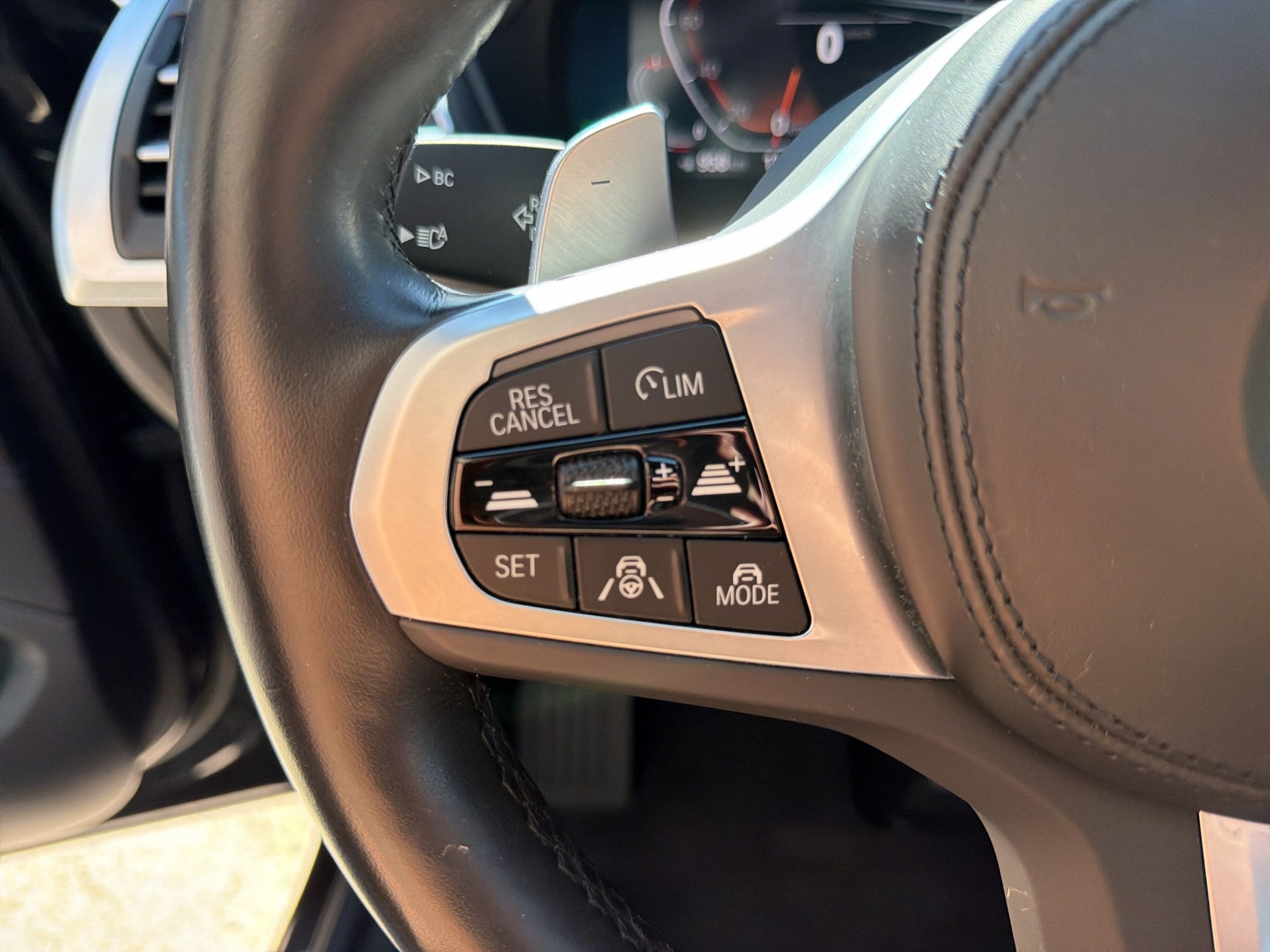 BMW X4 xDrive 48V 30d M Sport Steptronic-image-14
