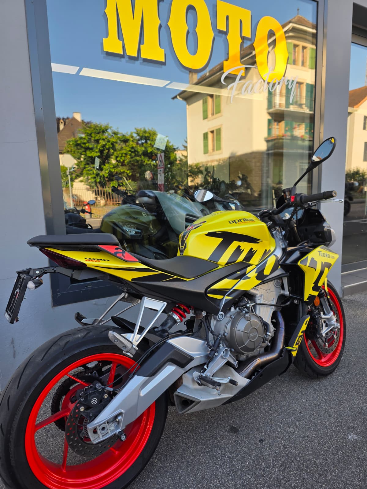 APRILIA Tuono 660-image-6