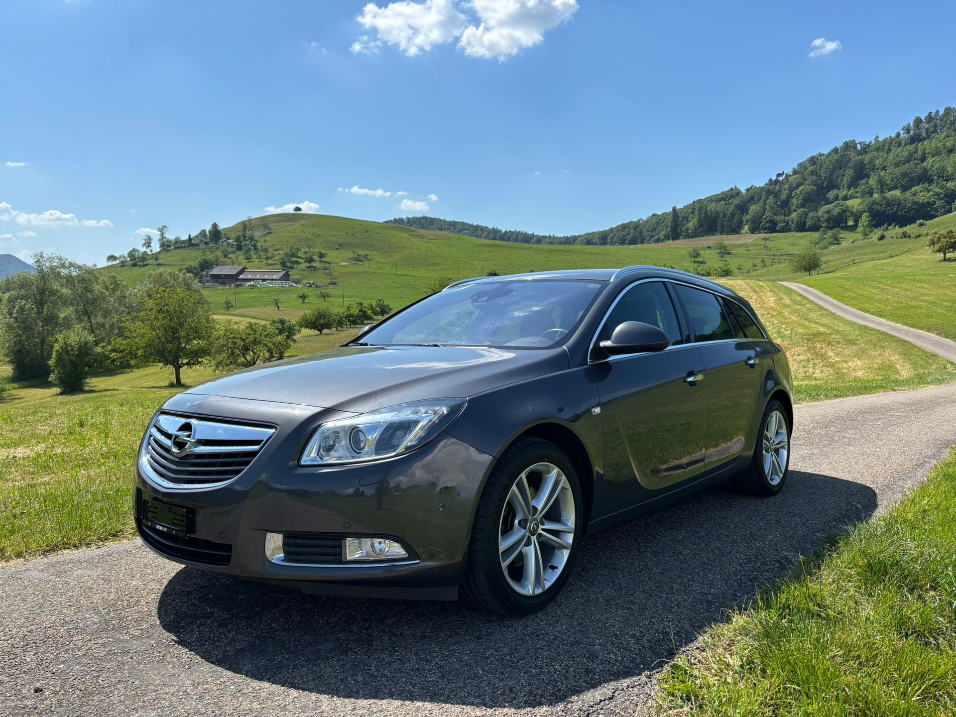 OPEL Insignia 2.0 TD 4x4-image-0