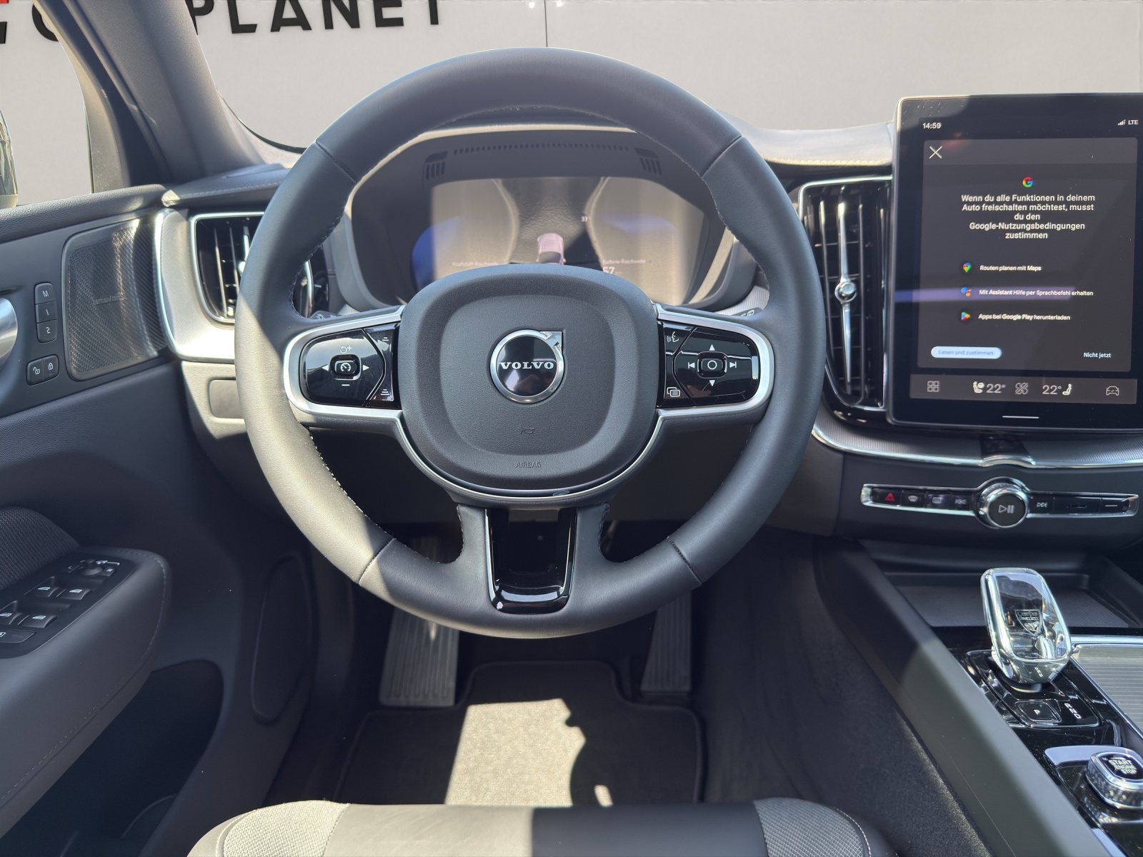VOLVO XC60 2.0 T8 TE Polestar eAWD-image-9