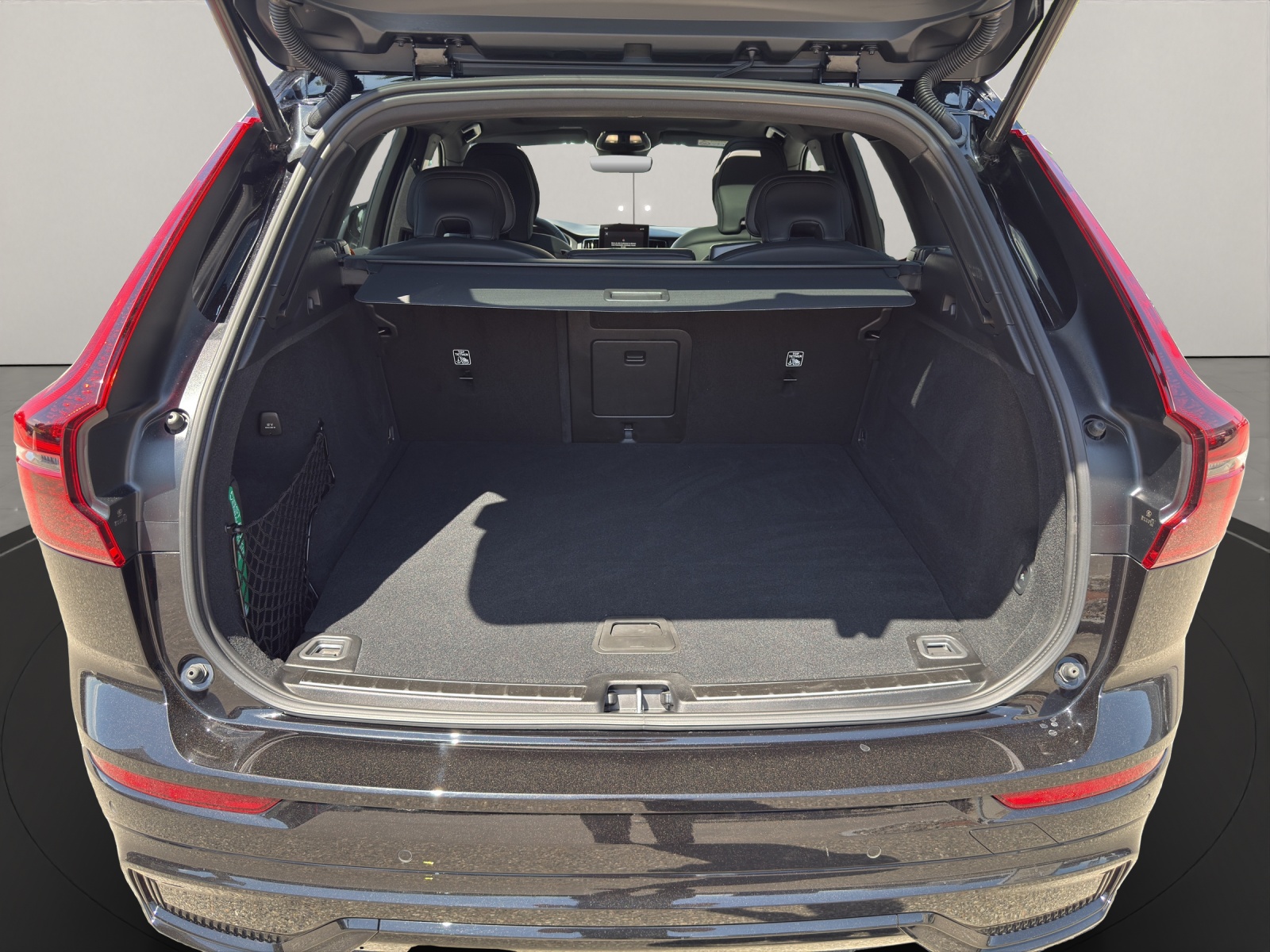 VOLVO XC60 2.0 T8 TE Polestar eAWD-image-6