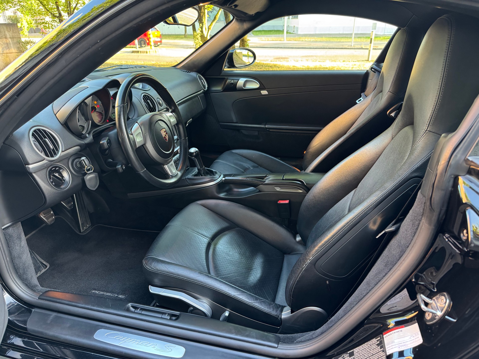 PORSCHE 3.4 295 S-image-5