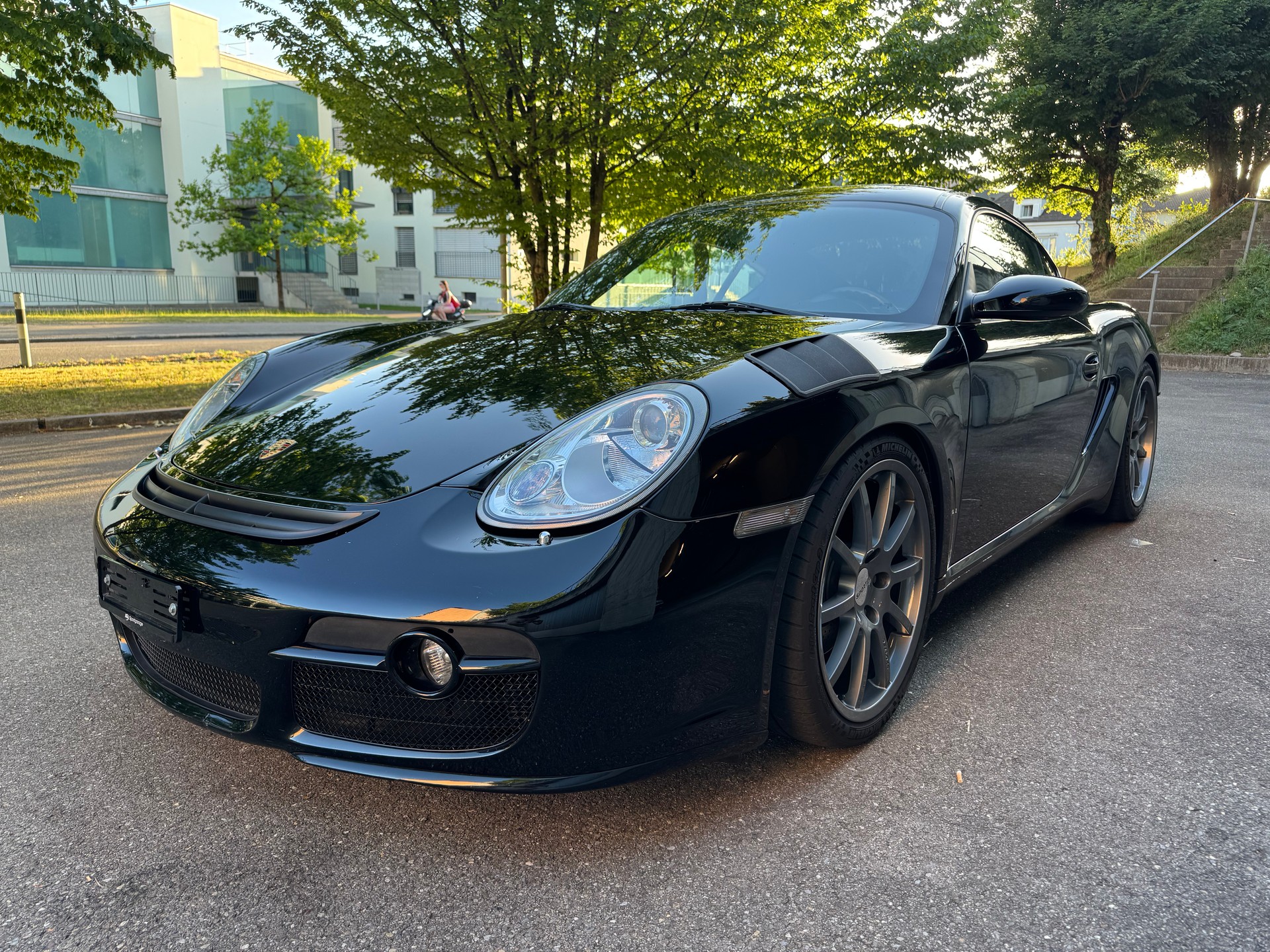 PORSCHE 3.4 295 S-image-3