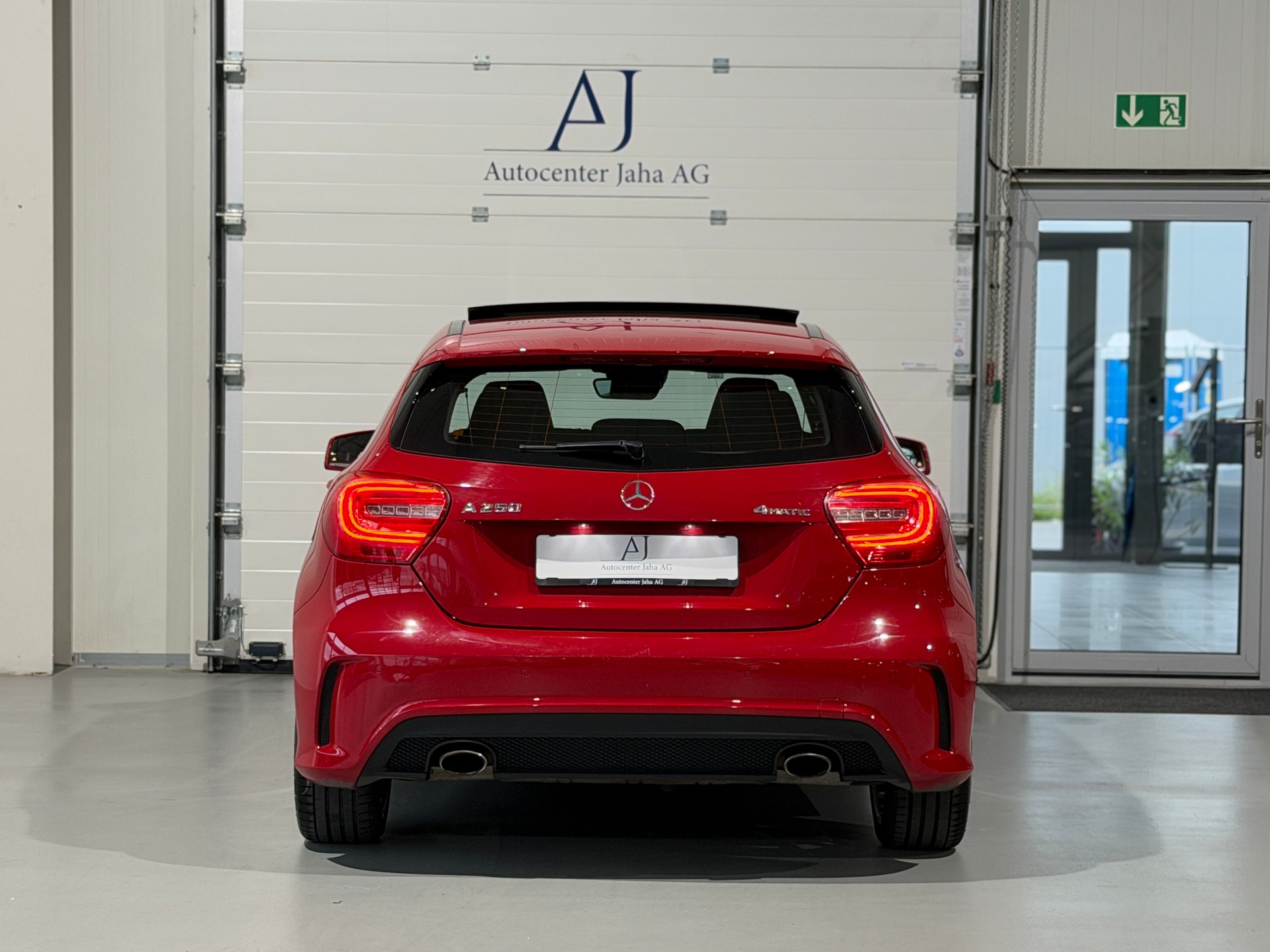 MERCEDES-BENZ A 250 AMG Line 4Matic 7G-DCT (CH)-image-16