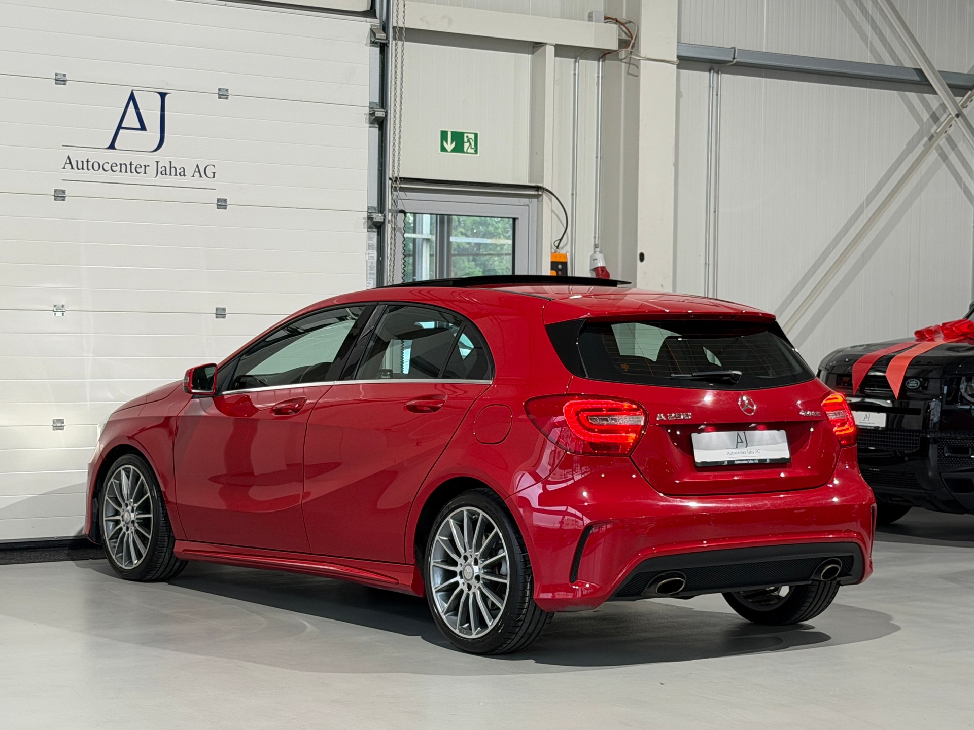 MERCEDES-BENZ A 250 AMG Line 4Matic 7G-DCT (CH)-image-17