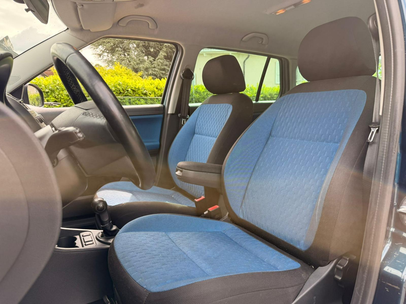SKODA Fabia 1.2 TSI Family DSG-image-19