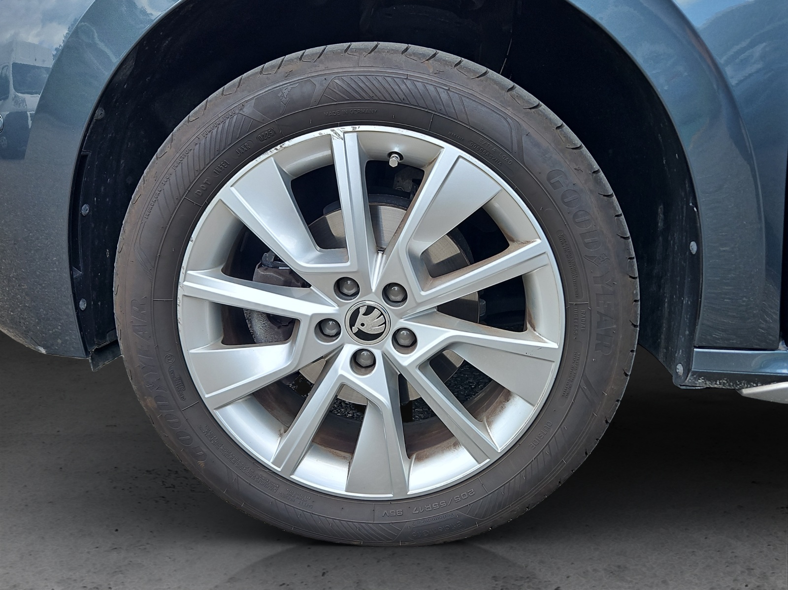 SKODA Kamiq 1.0 TSI Style DSG-image-16