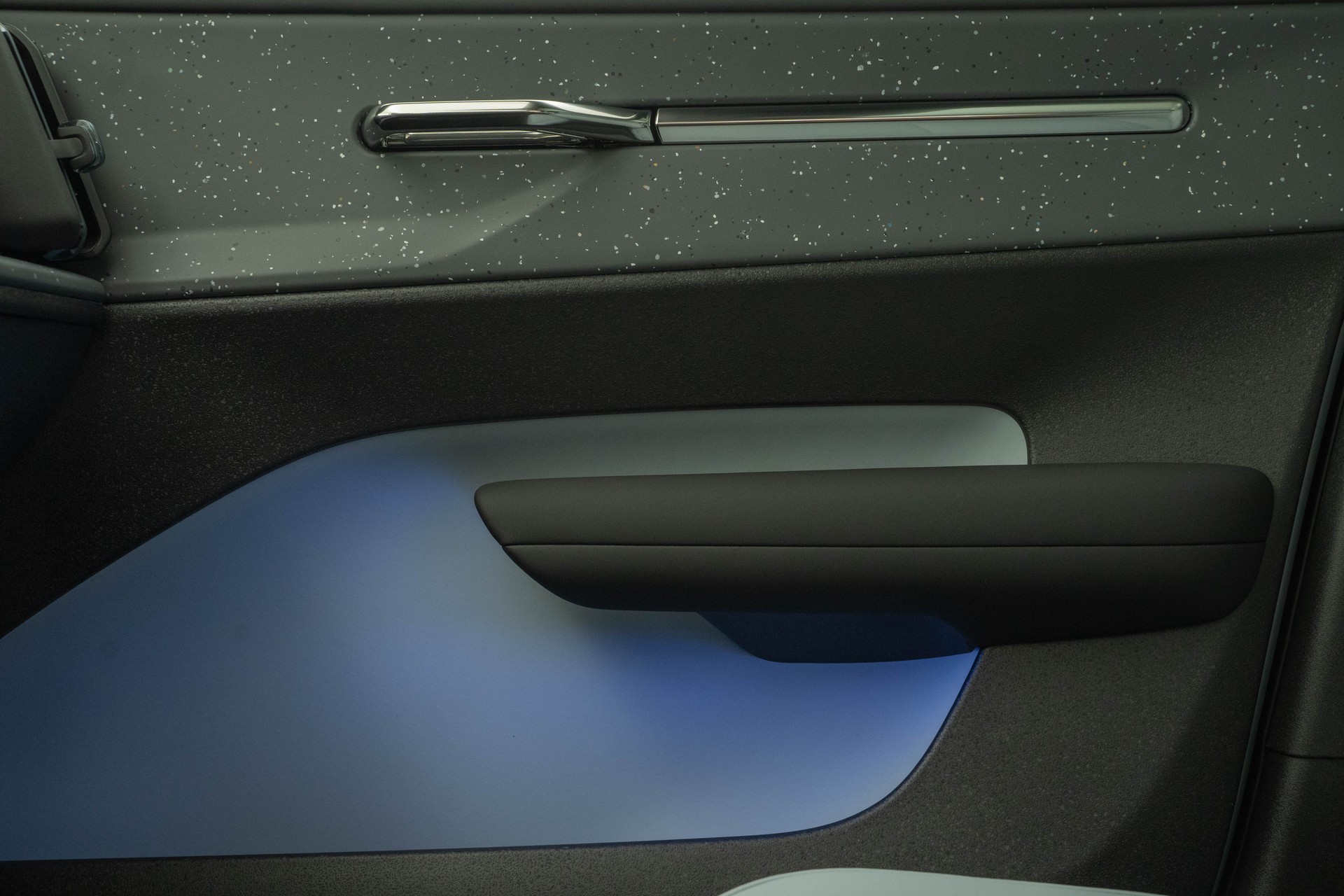 VOLVO EX30 E60 Twin Ultra Performance AWD-image-12
