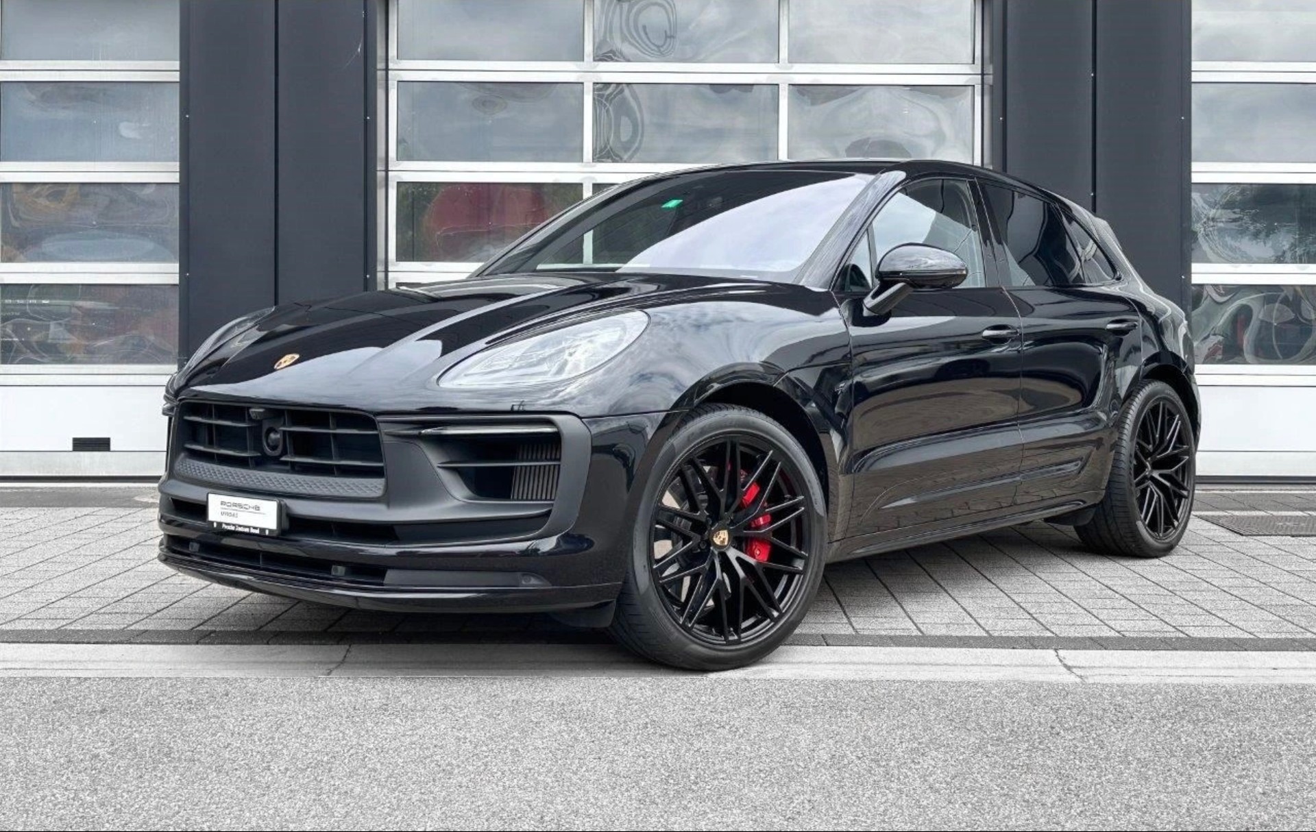 PORSCHE Macan 2.9 V6 GTS-image-1