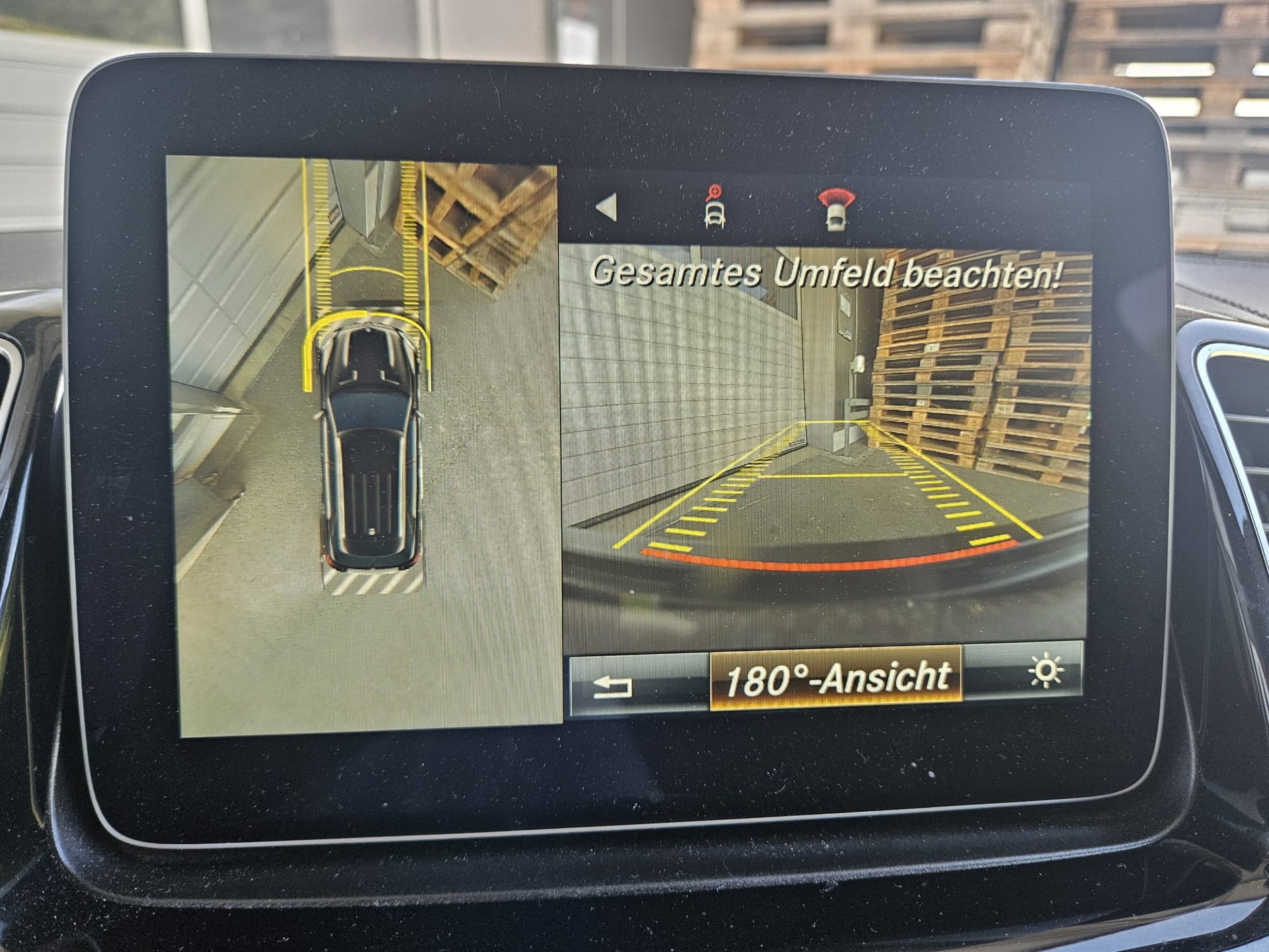 MERCEDES-BENZ GLE 63 S AMG 4Matic Speedshift Plus 7G-Tronic-image-15