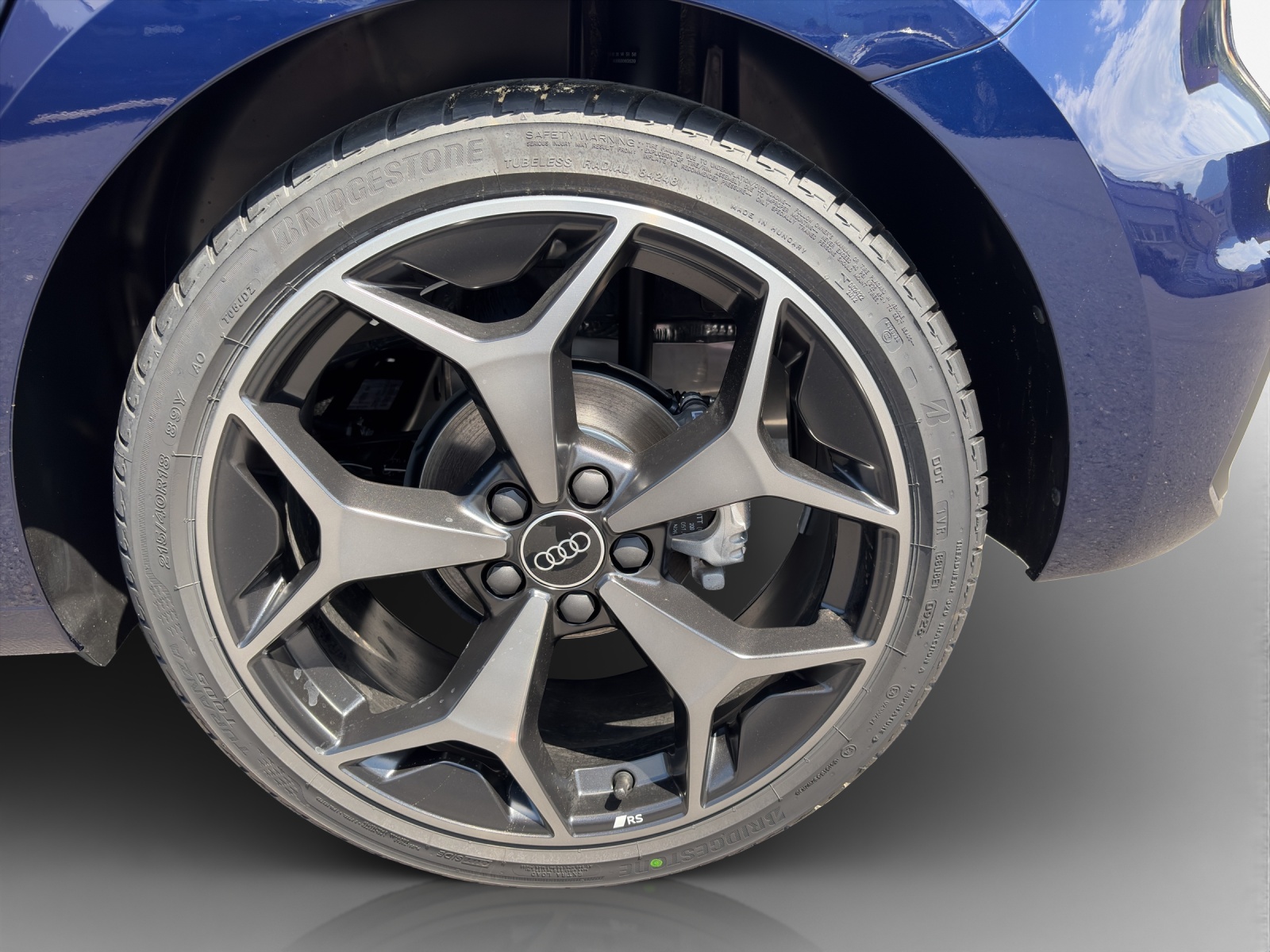 AUDI A1 Sportback 30 TFSI S Line Attraction S-tronic-image-13