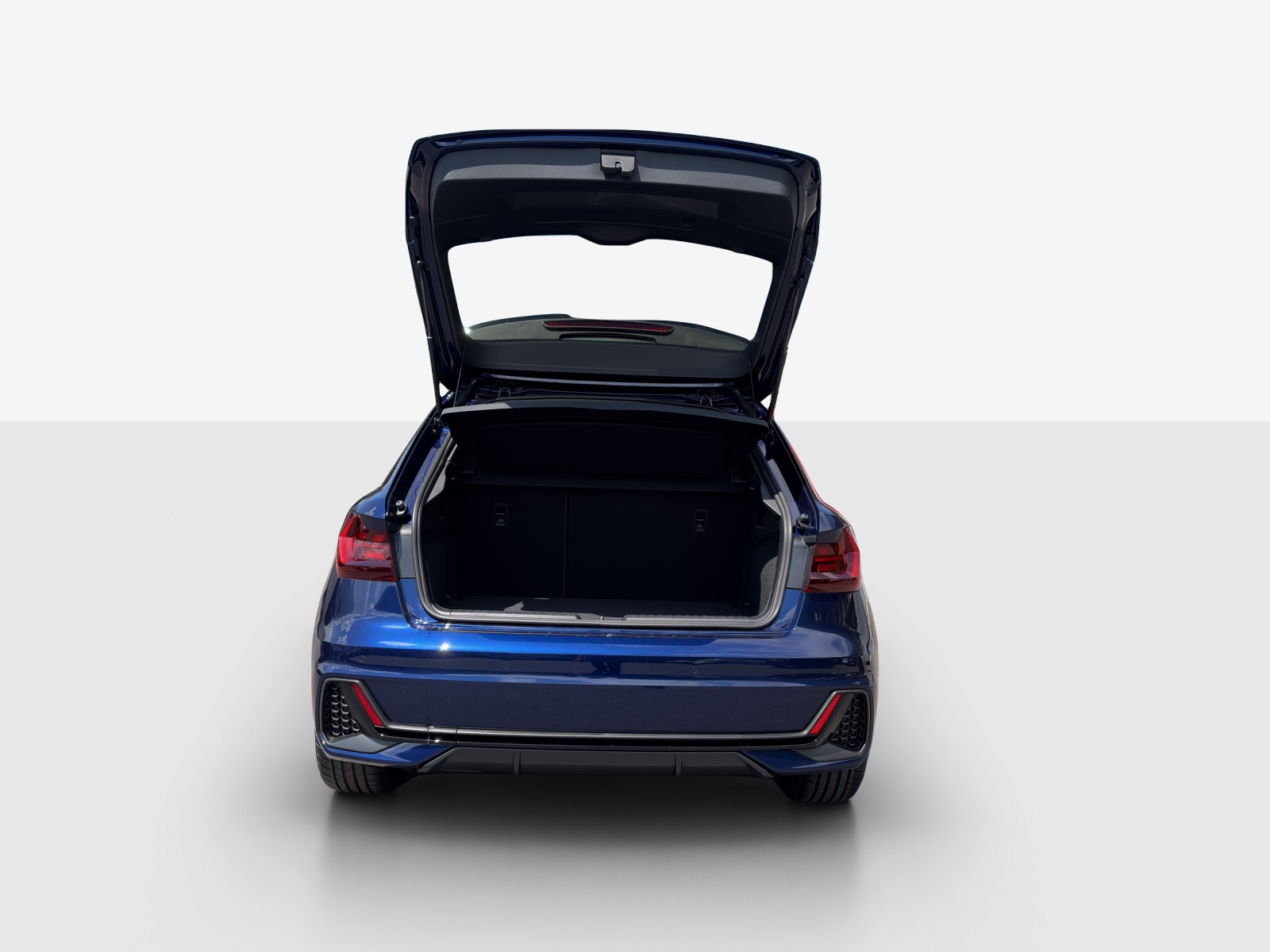 AUDI A1 Sportback 30 TFSI S Line Attraction S-tronic-image-12