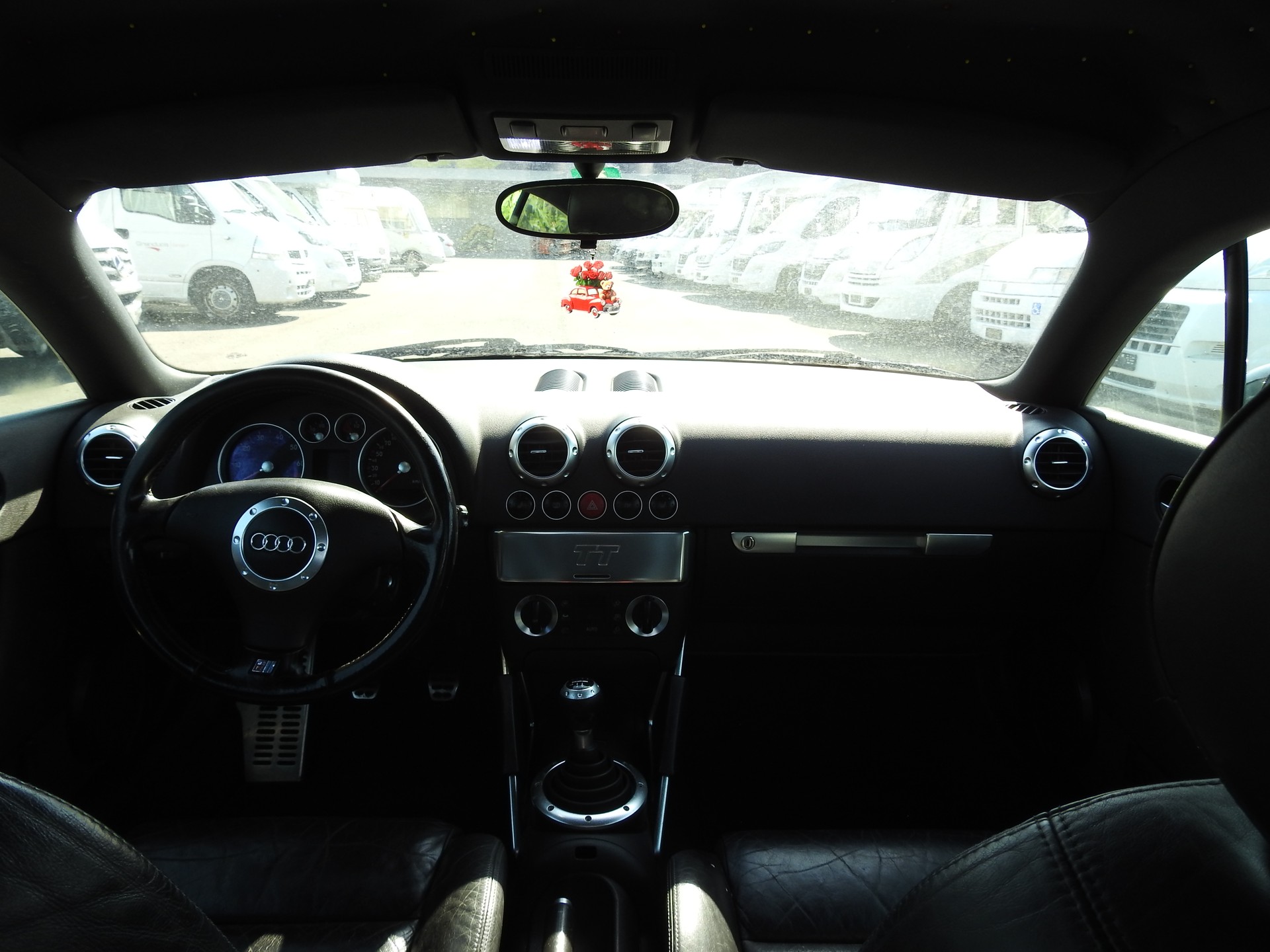 AUDI TT Coupé 1.8 T-image-14