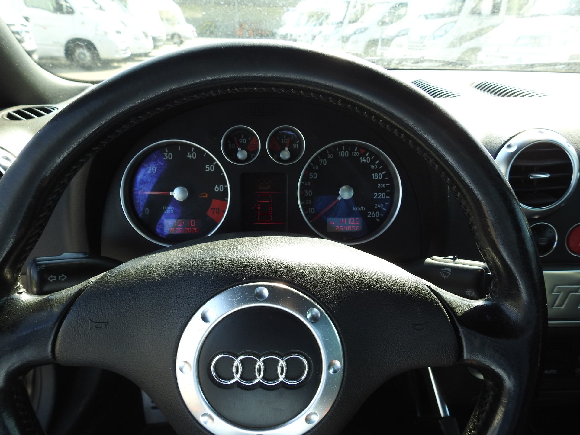 AUDI TT Coupé 1.8 T-image-22