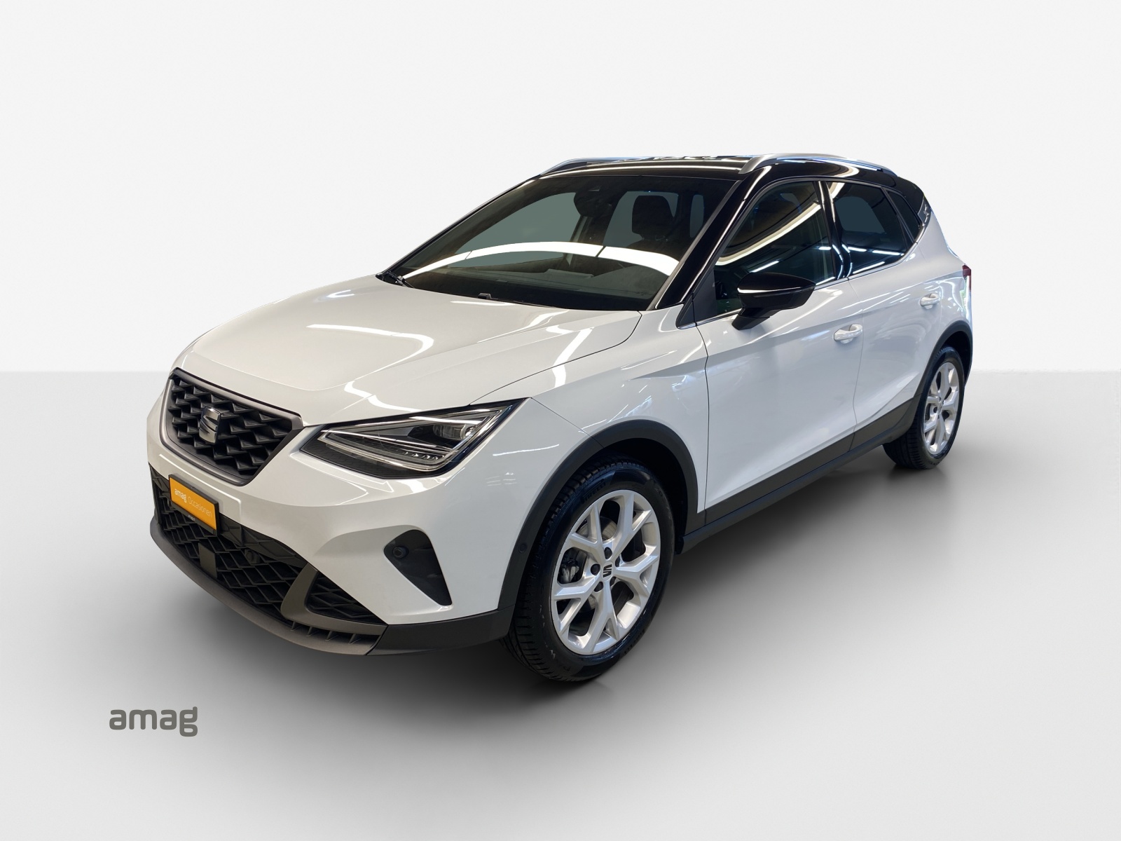 SEAT Arona 1.0 TSI Eco Hola FR DSG-image-0