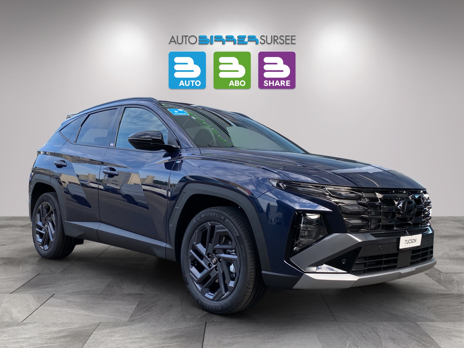 HYUNDAI Tucson 1.6 T-GDi HEV Origo Blackline 4WD-image-2