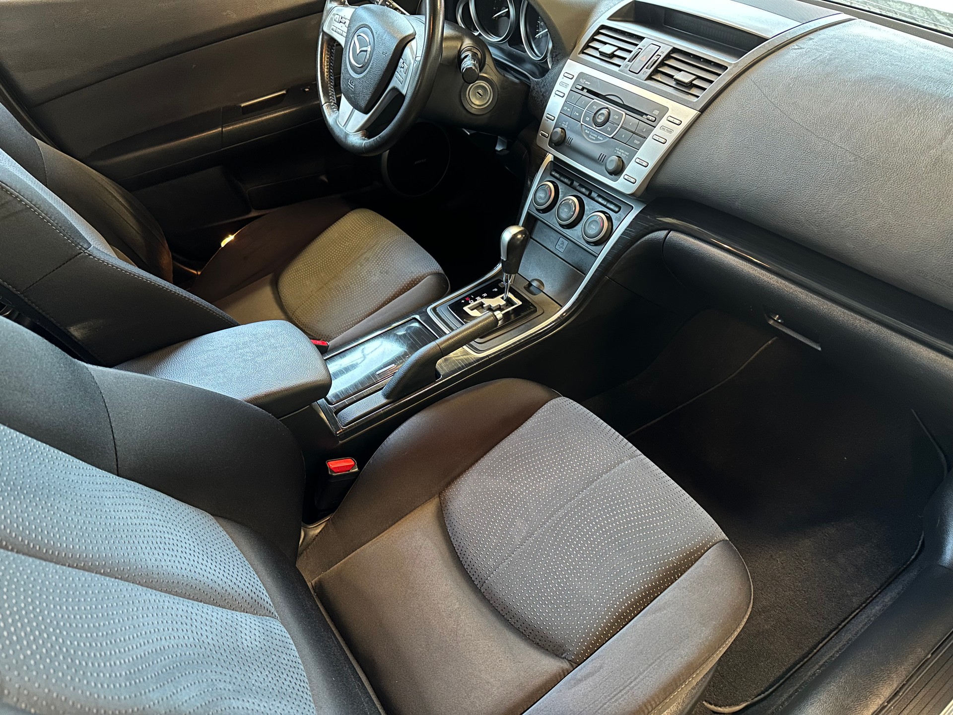 MAZDA 6 2.0 16V Exclusive Activematic-image-9