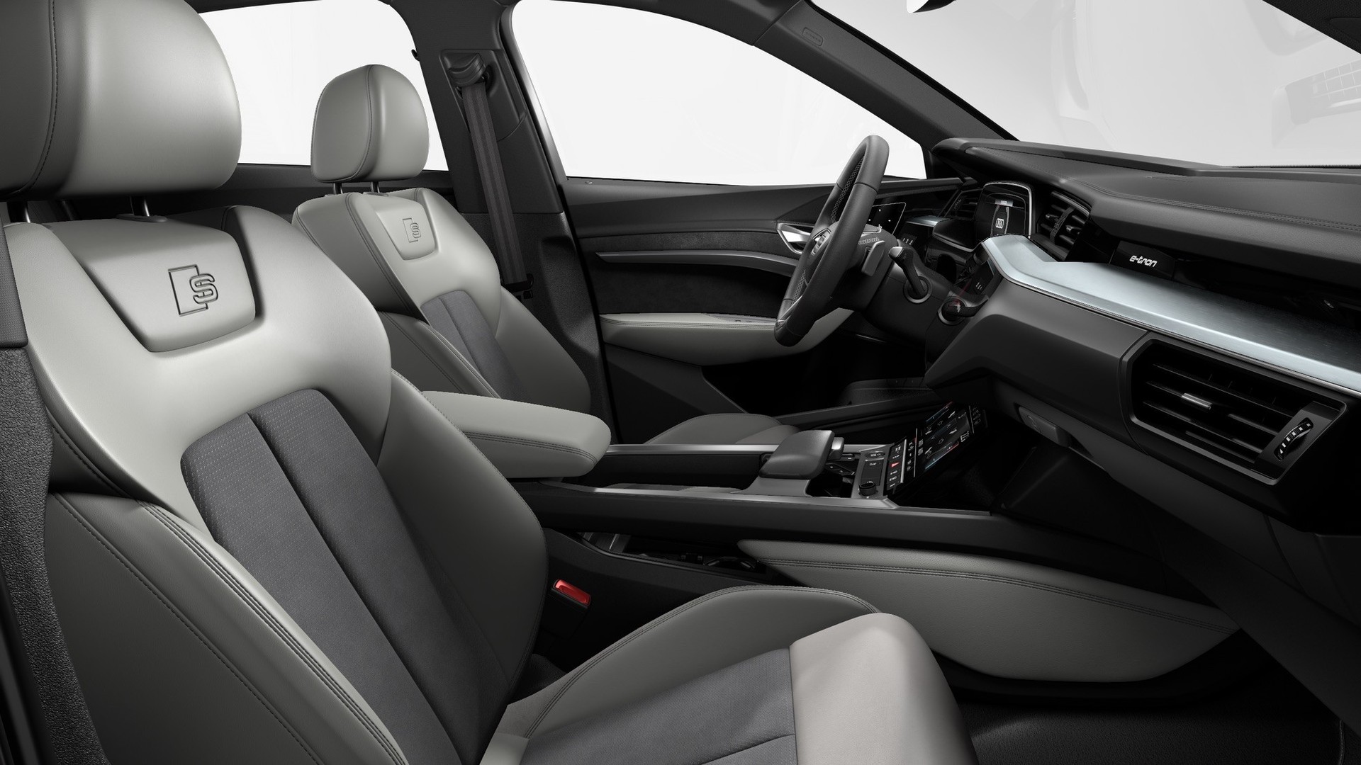 AUDI 55 quattro sportsback S-line-image-4