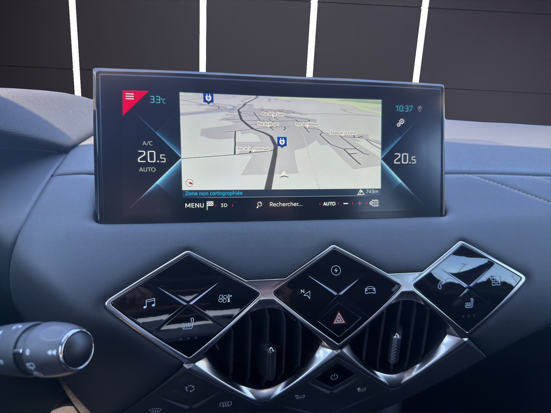 DS AUTOMOBILES DS3 Crossback E-Tense Club-image-9