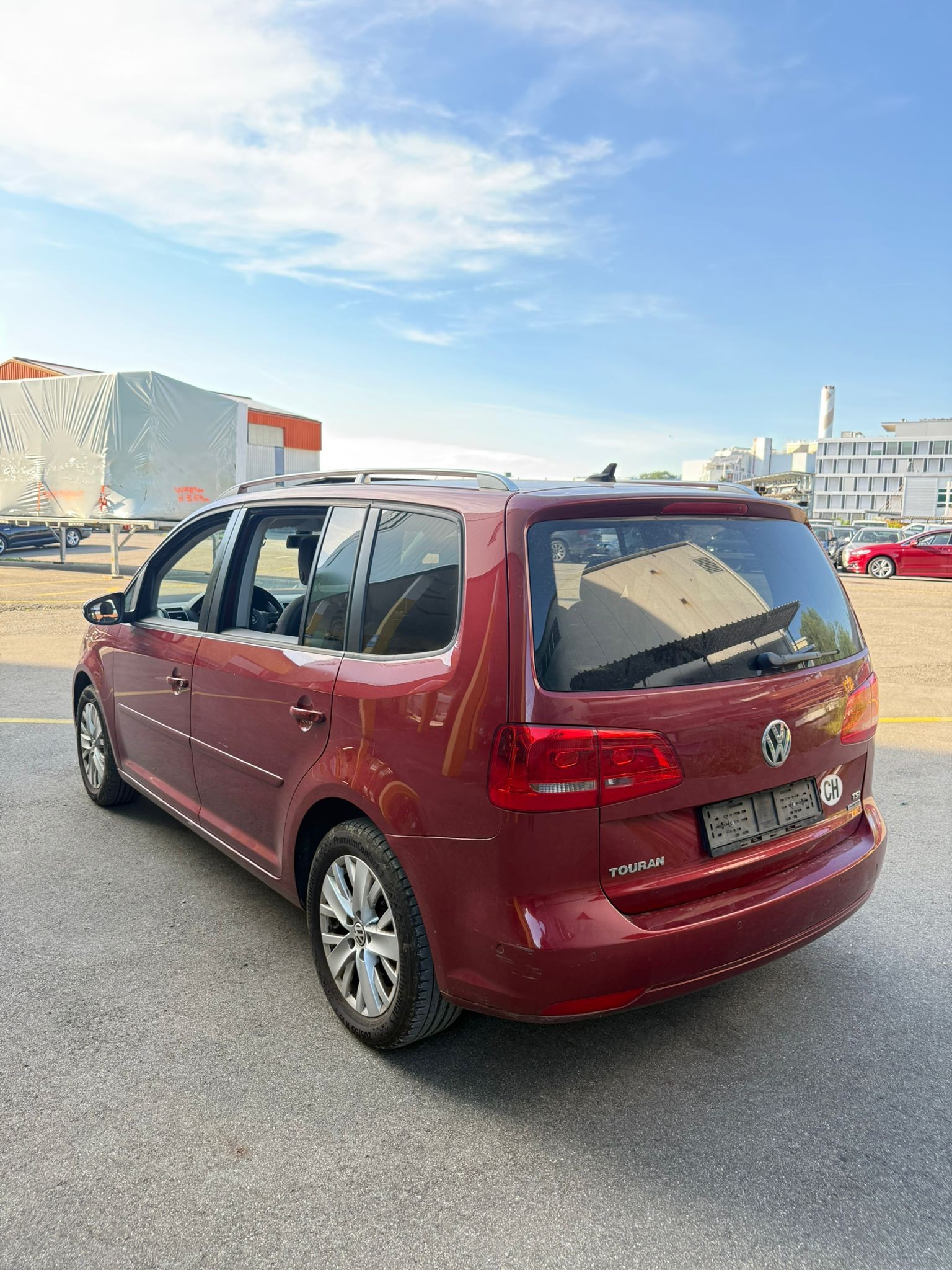 VW Touran 1.2 TSI BlueMotion Technology Trendline-image-4