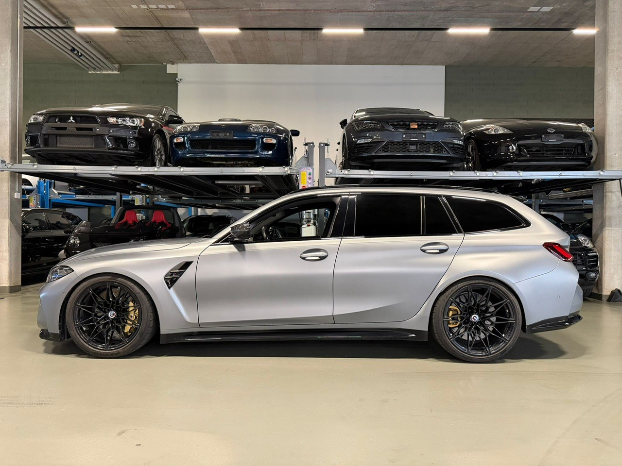 BMW M3 Touring Competition M *Frozen Grey-CH VHC*-image-0