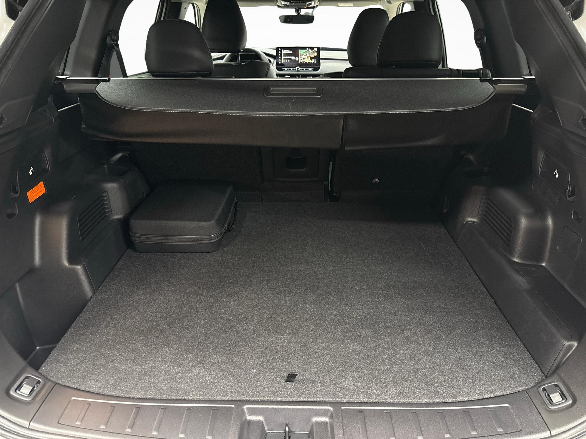 MITSUBISHI Outlander 2.4 PHEV Intense 4x4-image-11