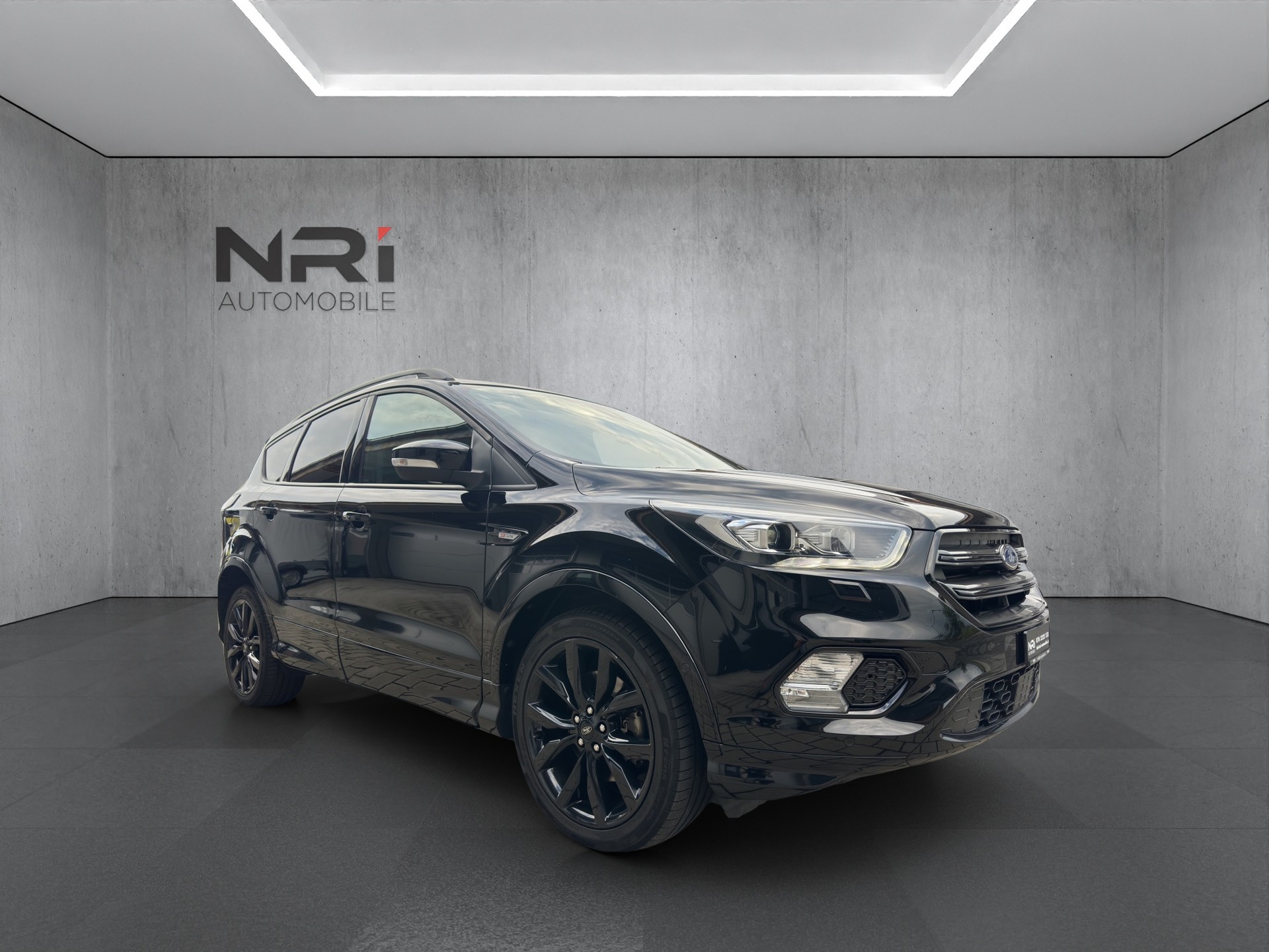FORD Kuga 2.0 TDCi 150 ST-Line FPS-image-2