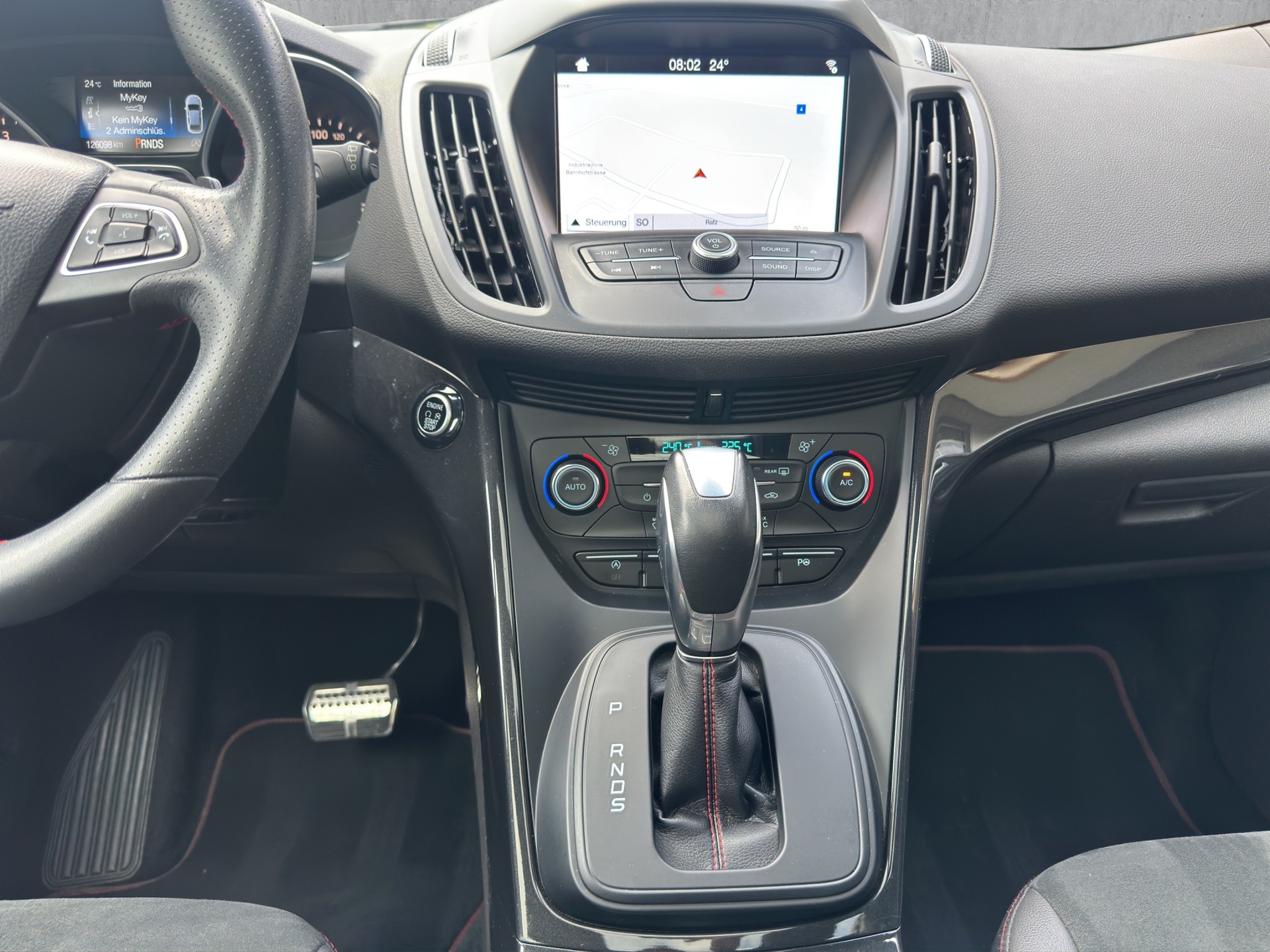 FORD Kuga 2.0 TDCi 150 ST-Line FPS-image-13