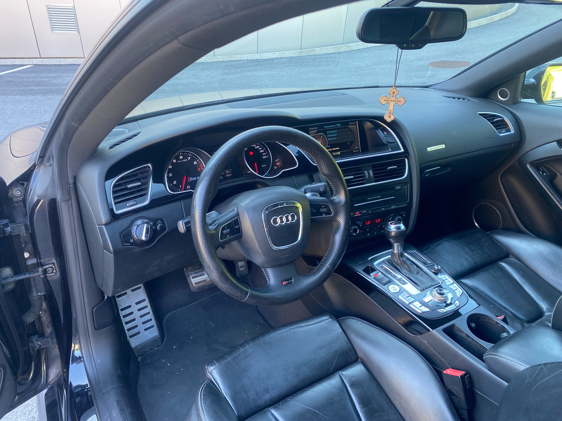 AUDI RS5 Coupé 4.2 FSI quattro S-tronic-image-8
