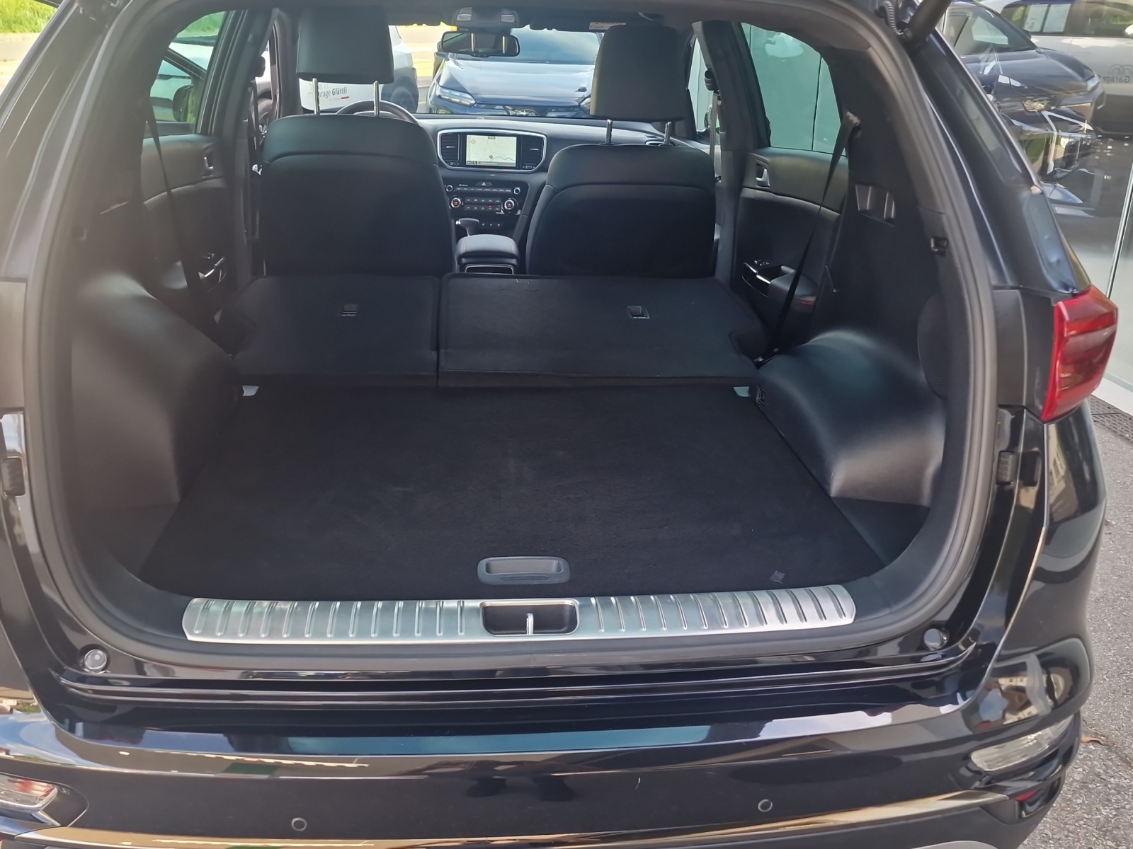 KIA Sportage 1.6 T-GDi GT-Line-image-11