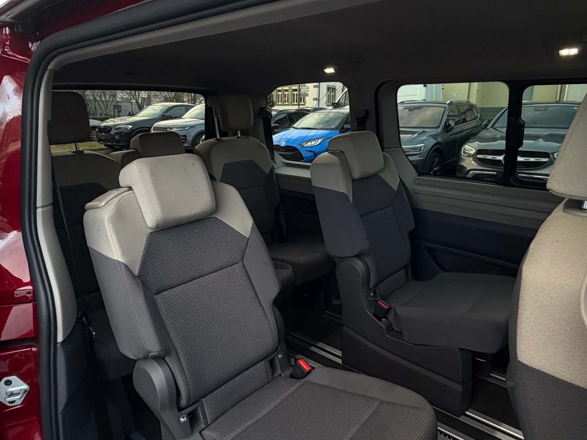 VW Multivan 1.5 TSI Liberty DSG-image-12