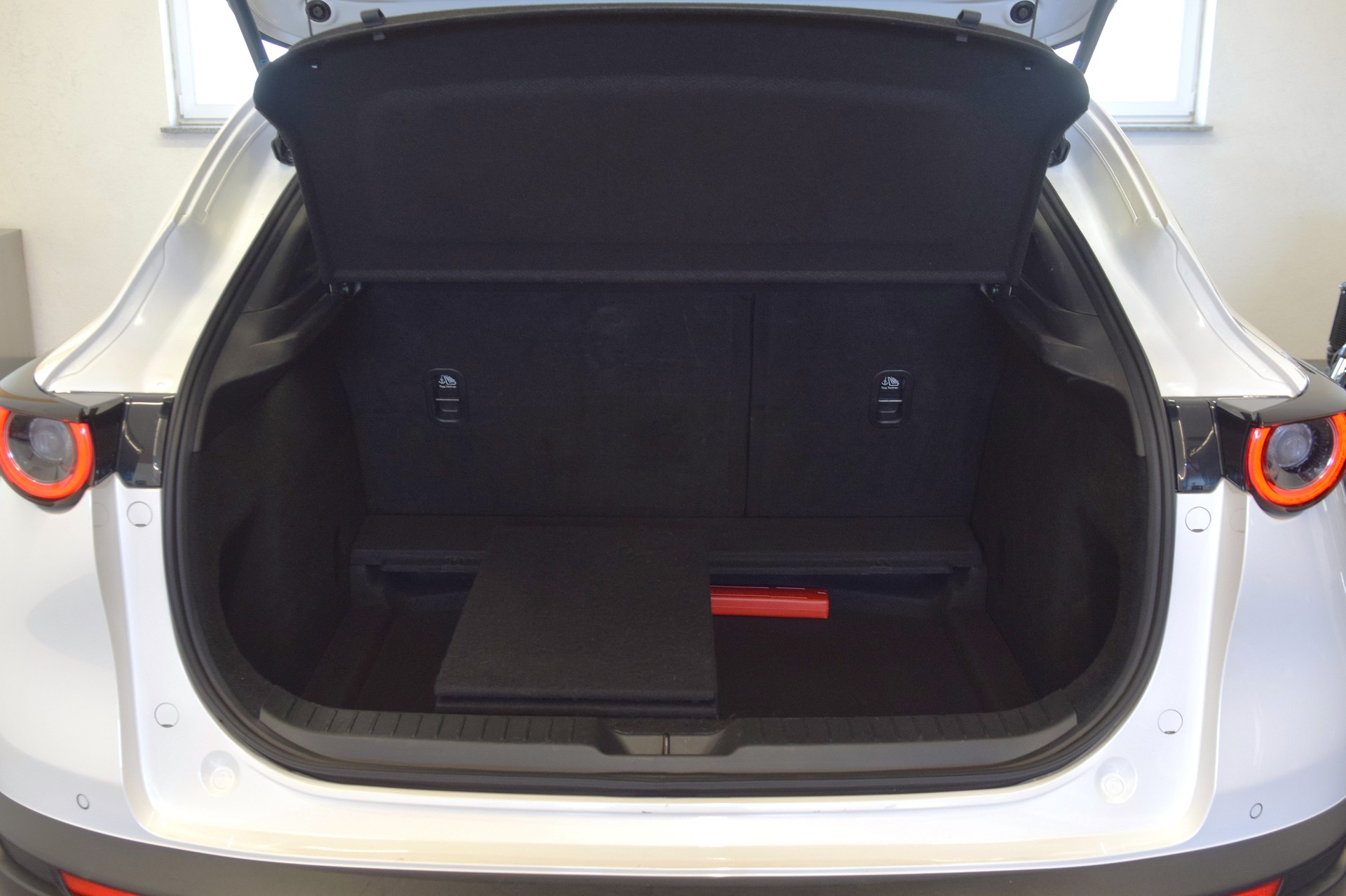 MAZDA CX-30 SKYACTIV-X 186 M Hybrid FWD Ambition Plus Automat-image-5