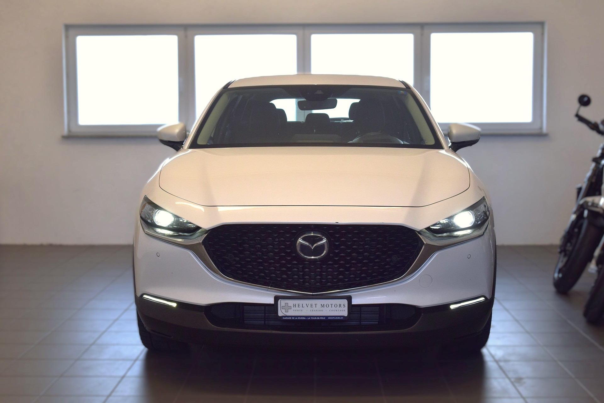 MAZDA CX-30 SKYACTIV-X 186 M Hybrid FWD Ambition Plus Automat-image-1