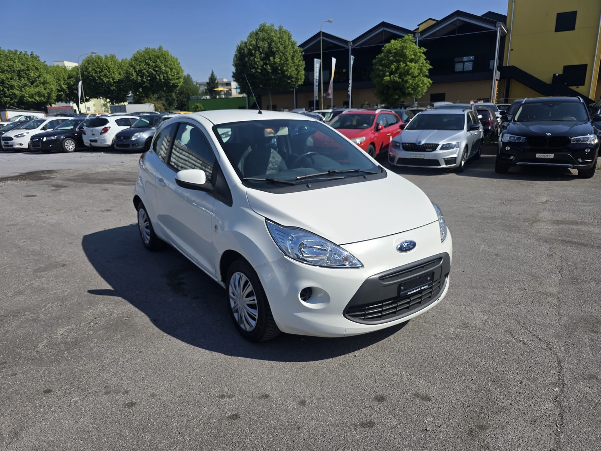 FORD KA 1.25 Titanium-image-1