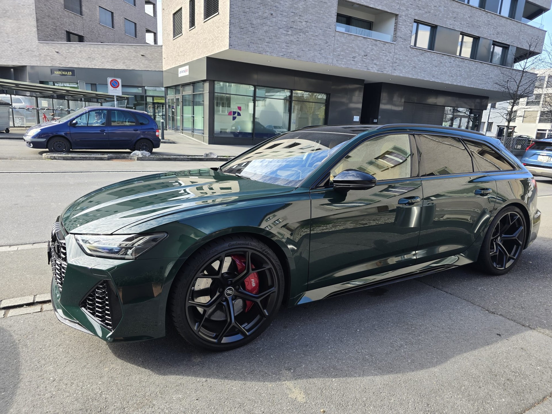 AUDI RS6 4.0 TFSI-image-2