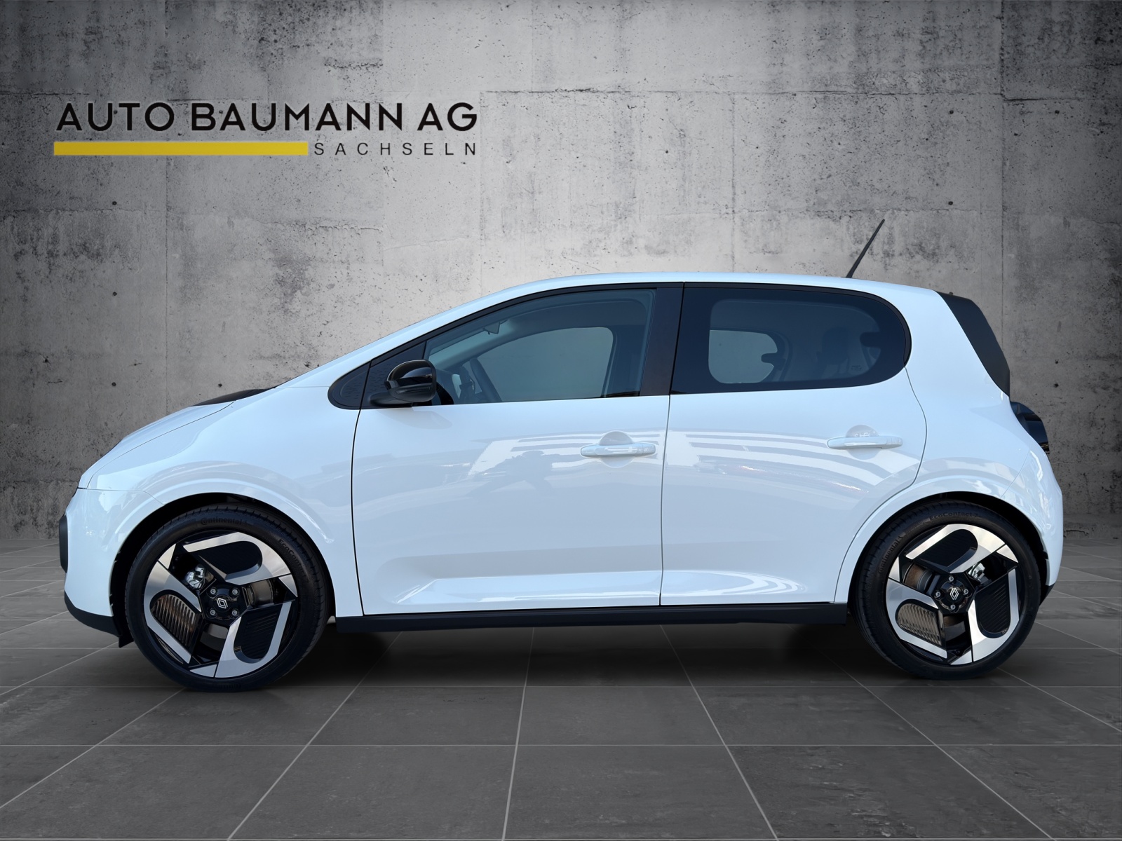 RENAULT Twingo E-Tech 27kWh Evolution-image-0