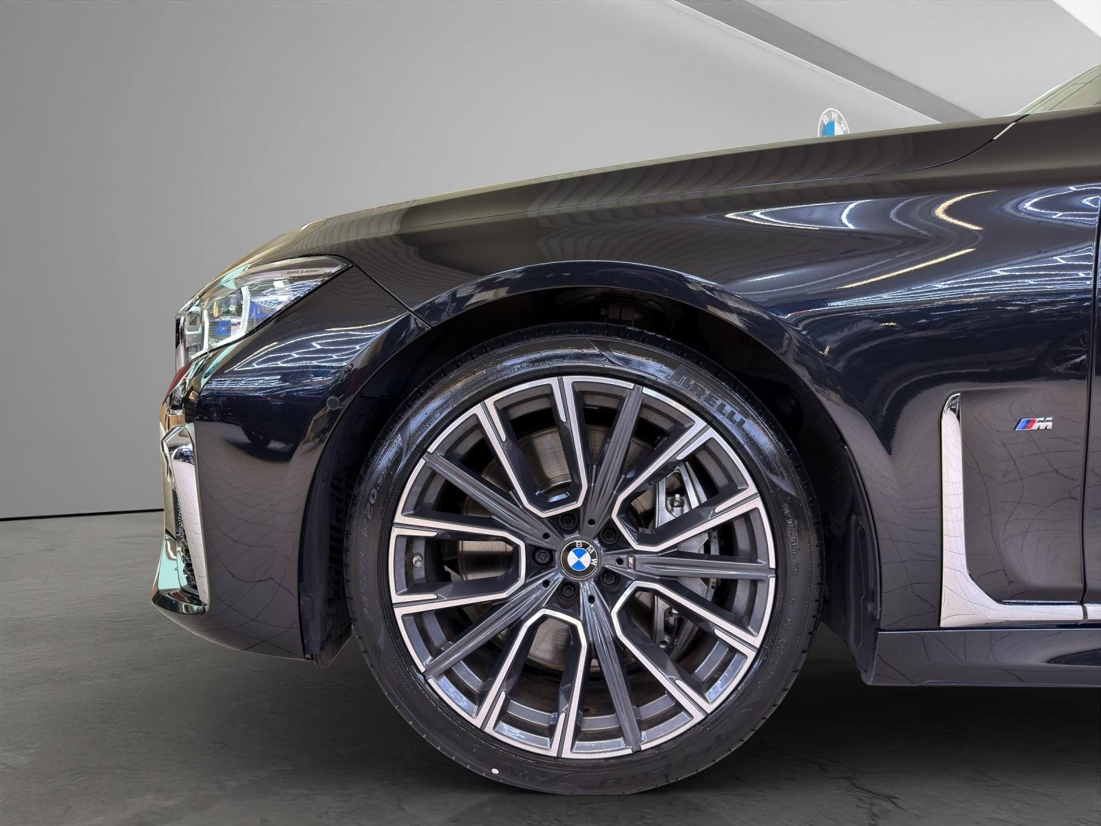 BMW 750i xDrive M-SportPaket-image-18