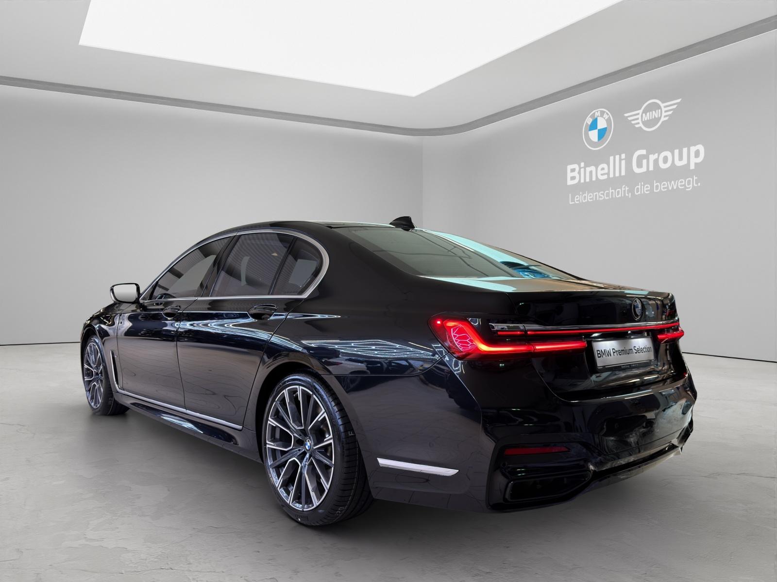 BMW 750i xDrive M-SportPaket-image-2