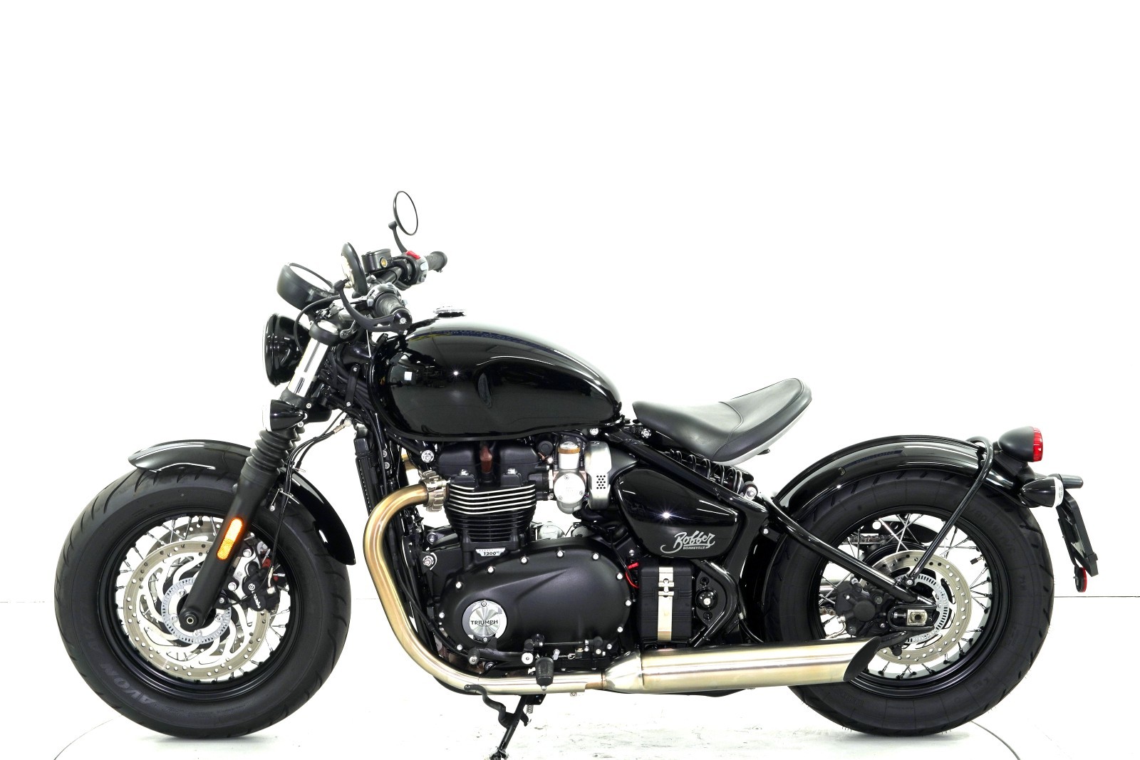 TRIUMPH Bonneville 1200 Bobber ABS-image-4