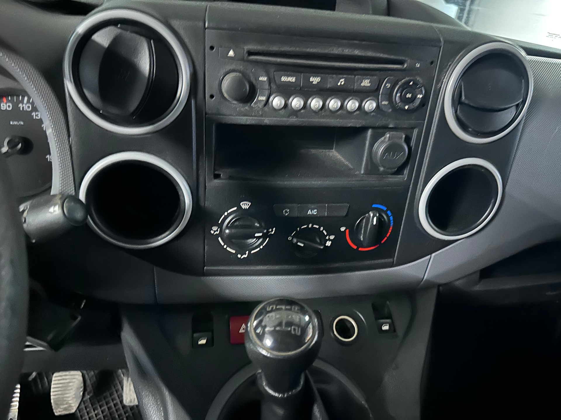CITROEN Berlingo 1.6 VTi Live-image-7