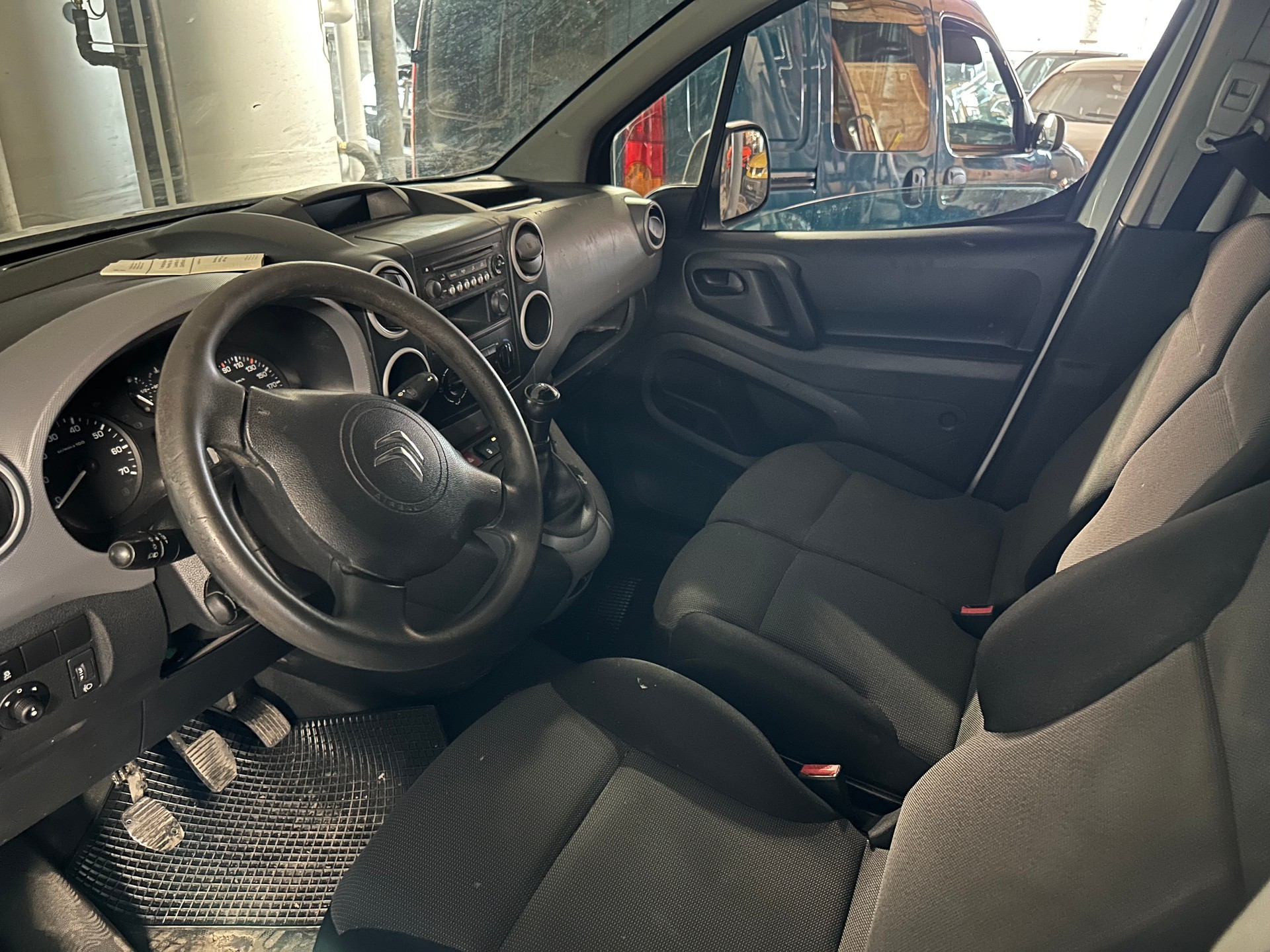 CITROEN Berlingo 1.6 VTi Live-image-6