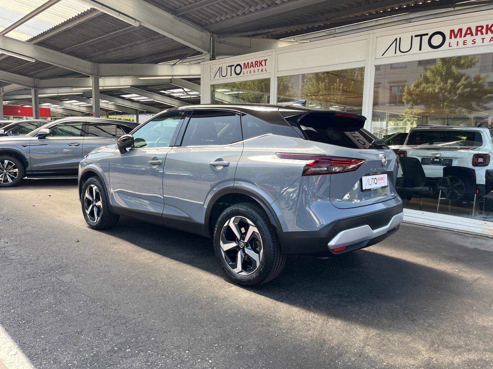 NISSAN Qashqai 1.3 DIG-T MHEV N-Connecta Xtronic-image-2