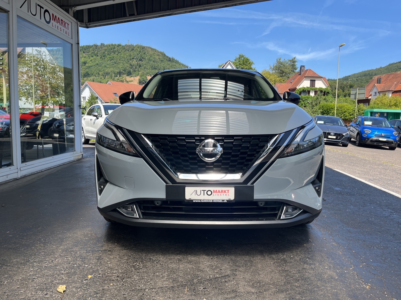 NISSAN Qashqai 1.3 DIG-T MHEV N-Connecta Xtronic-image-5