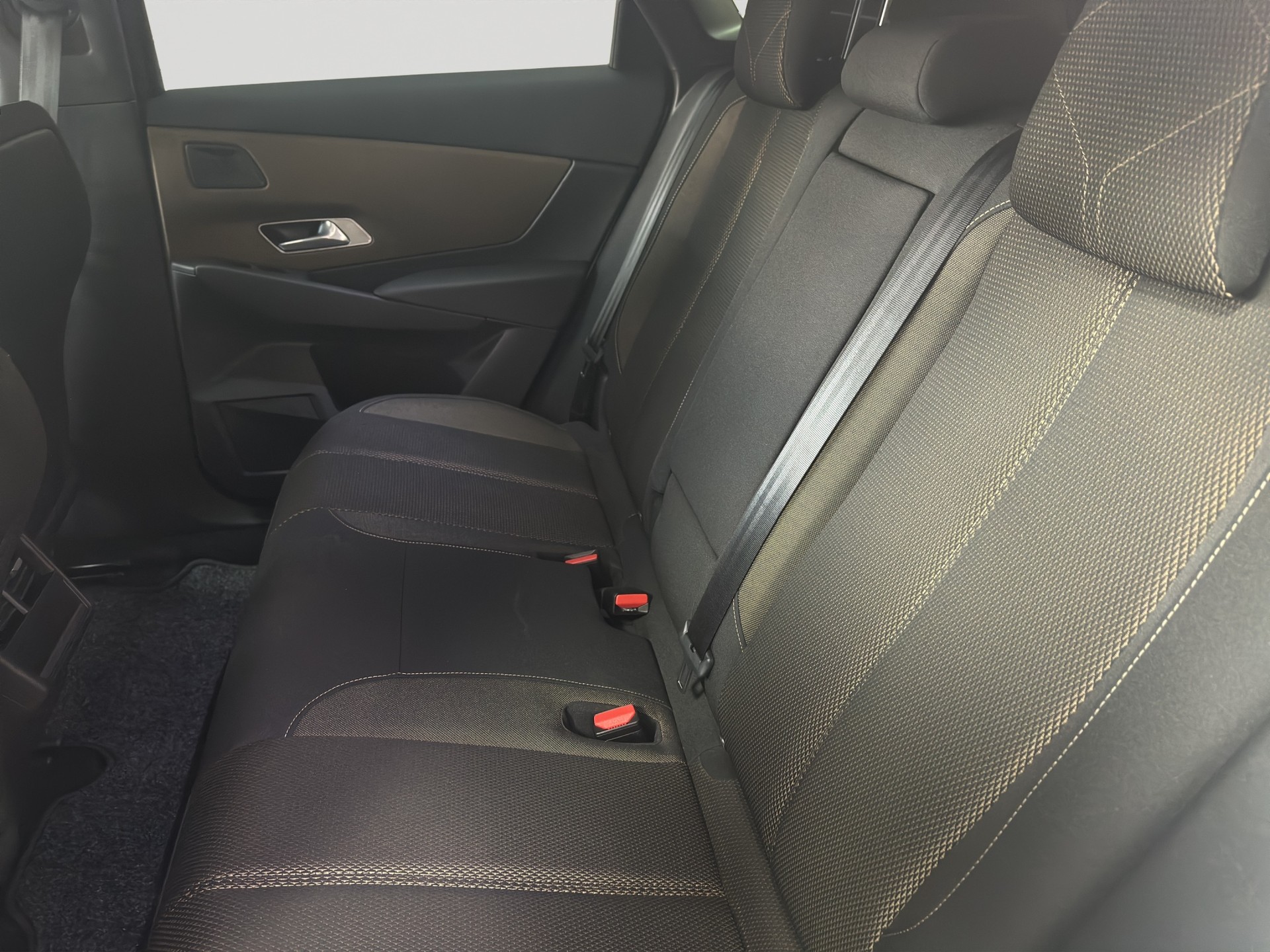DS AUTOMOBILES DS 7 Crossback E-Tense 225 Bastille+-image-9